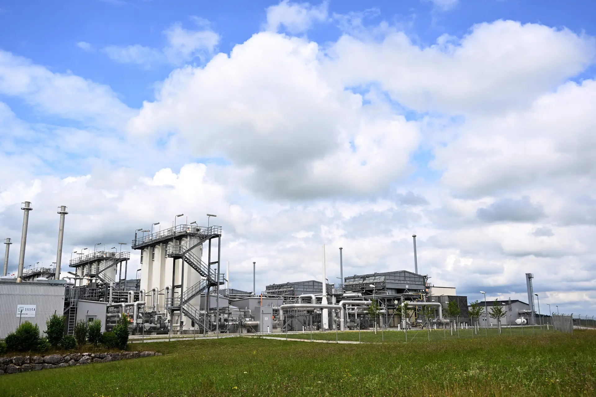 Gazprom suspende fornecimento de gás à Letónia