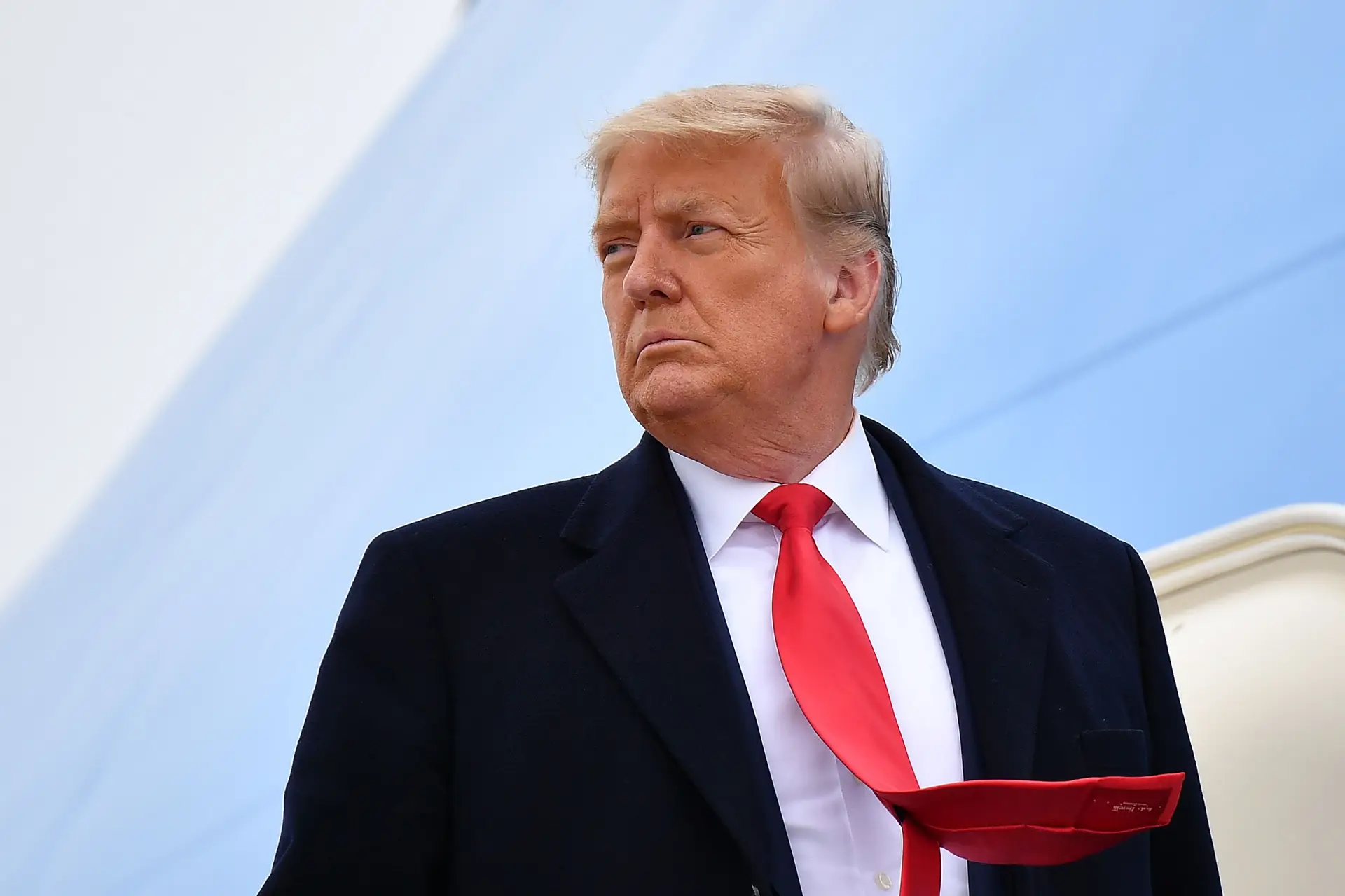 Buscas do FBI podem acelerar recandidatura? Trump deixa rumores no ar