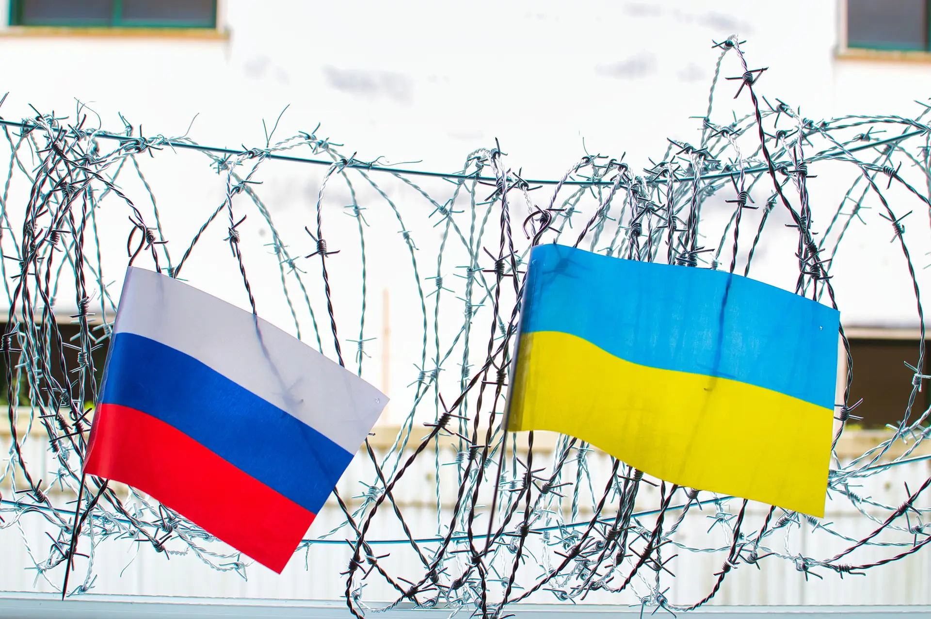Moscovo critica pedido de Zelensky para que Ocidente feche fronteiras a turistas russos