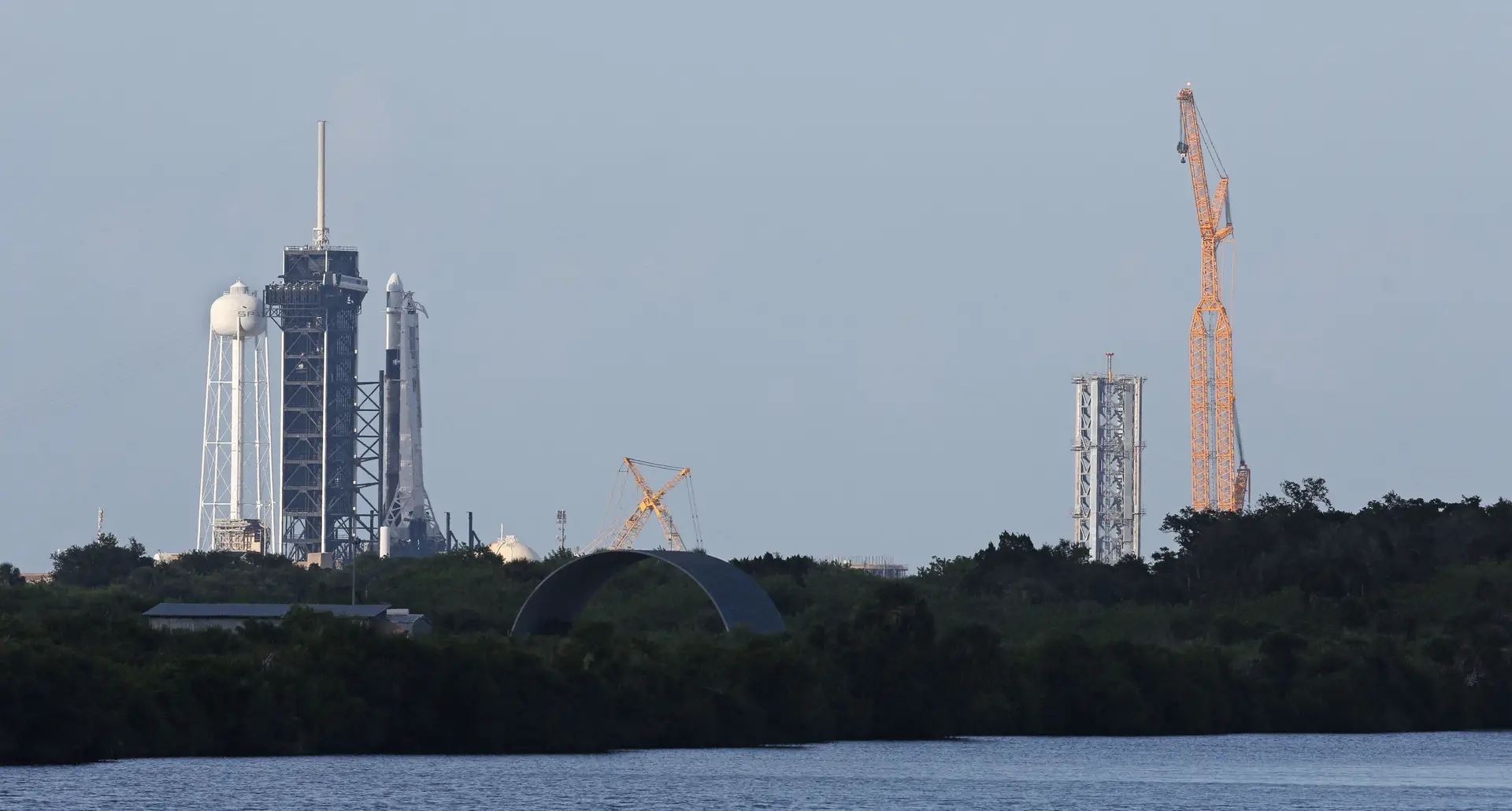 Astronautas da Índia, Polónia e Hungria partiram para Estação Espacial Internacional
