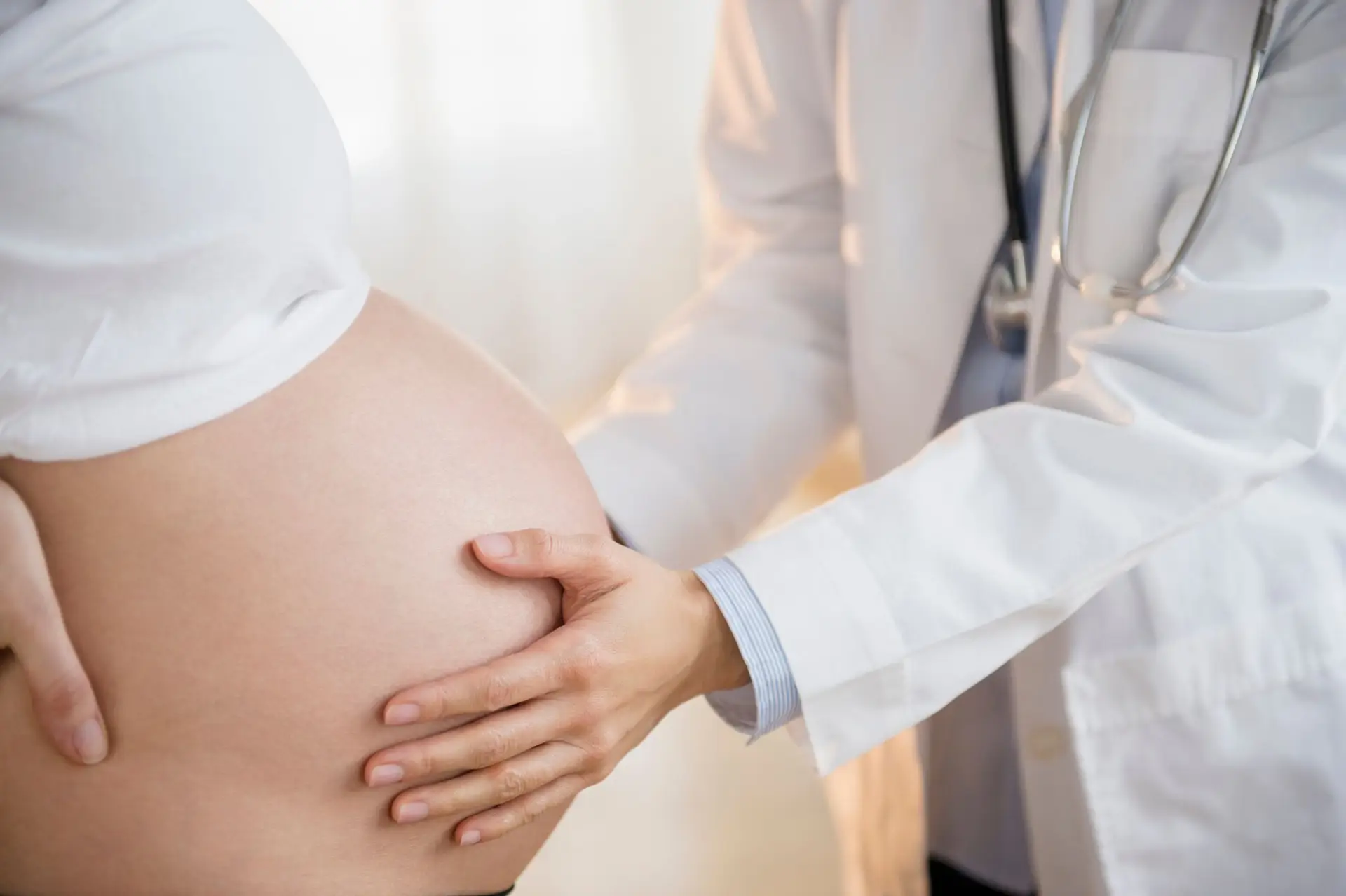 Horas extra? "Médicos não são os únicos profissionais que acompanham as grávidas"