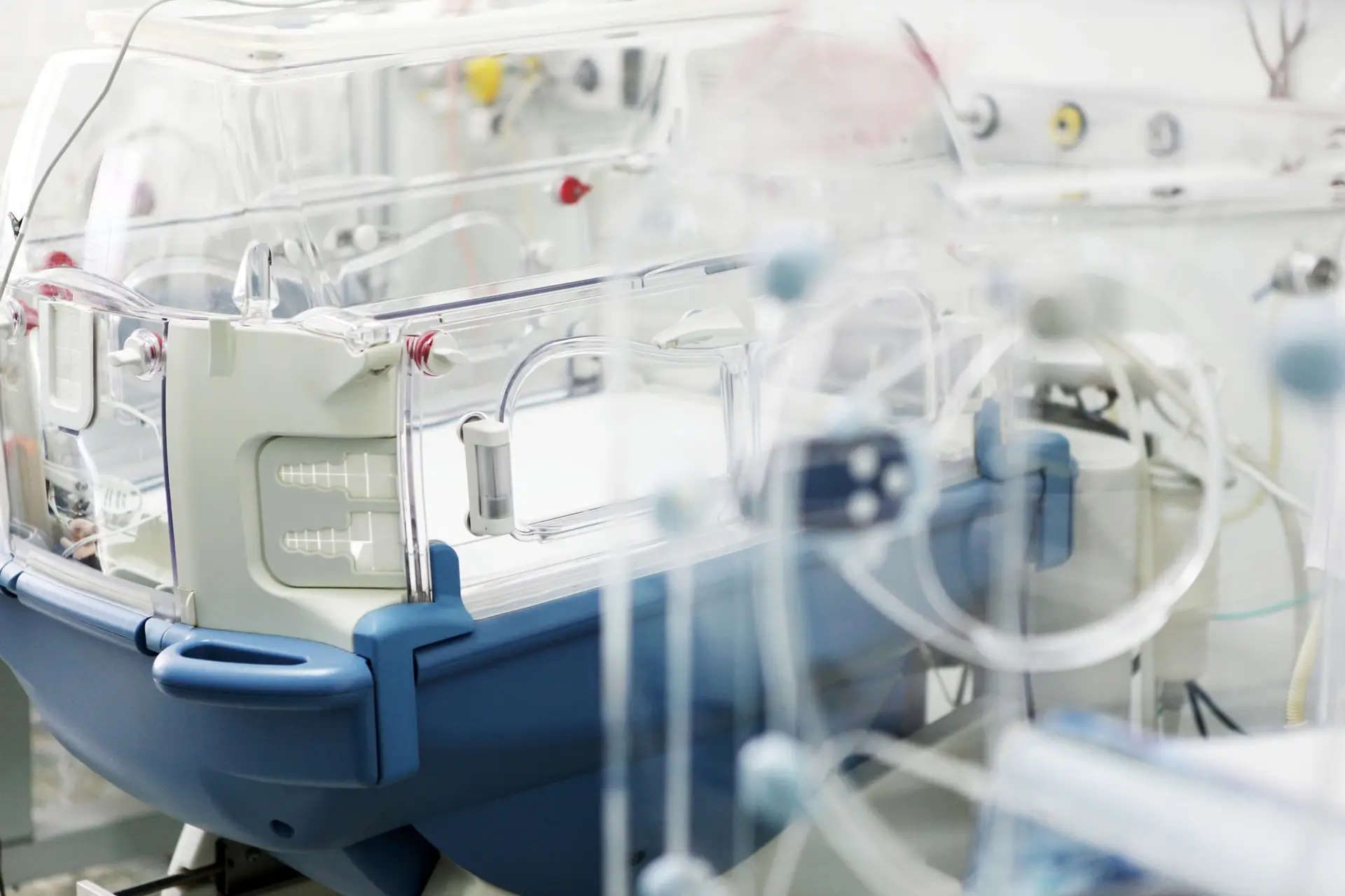 Ordem dos Enfermeiros propõe fecho de incubadoras nos Cuidados Intensivos Neonatais do Santa Maria