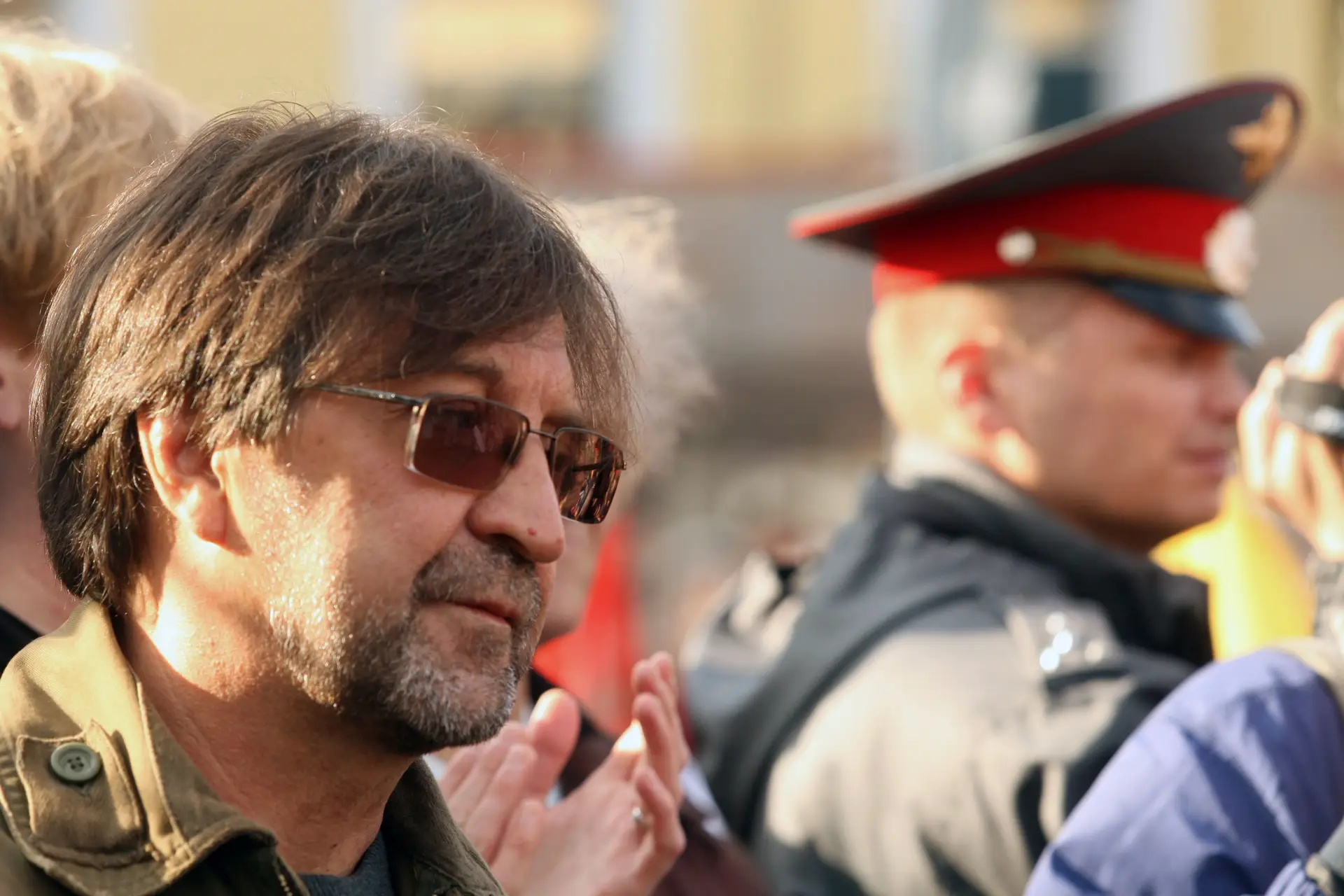 "Pátria não significa ser um lambe-botas constante do Presidente", diz cantor russo multado por Moscovo