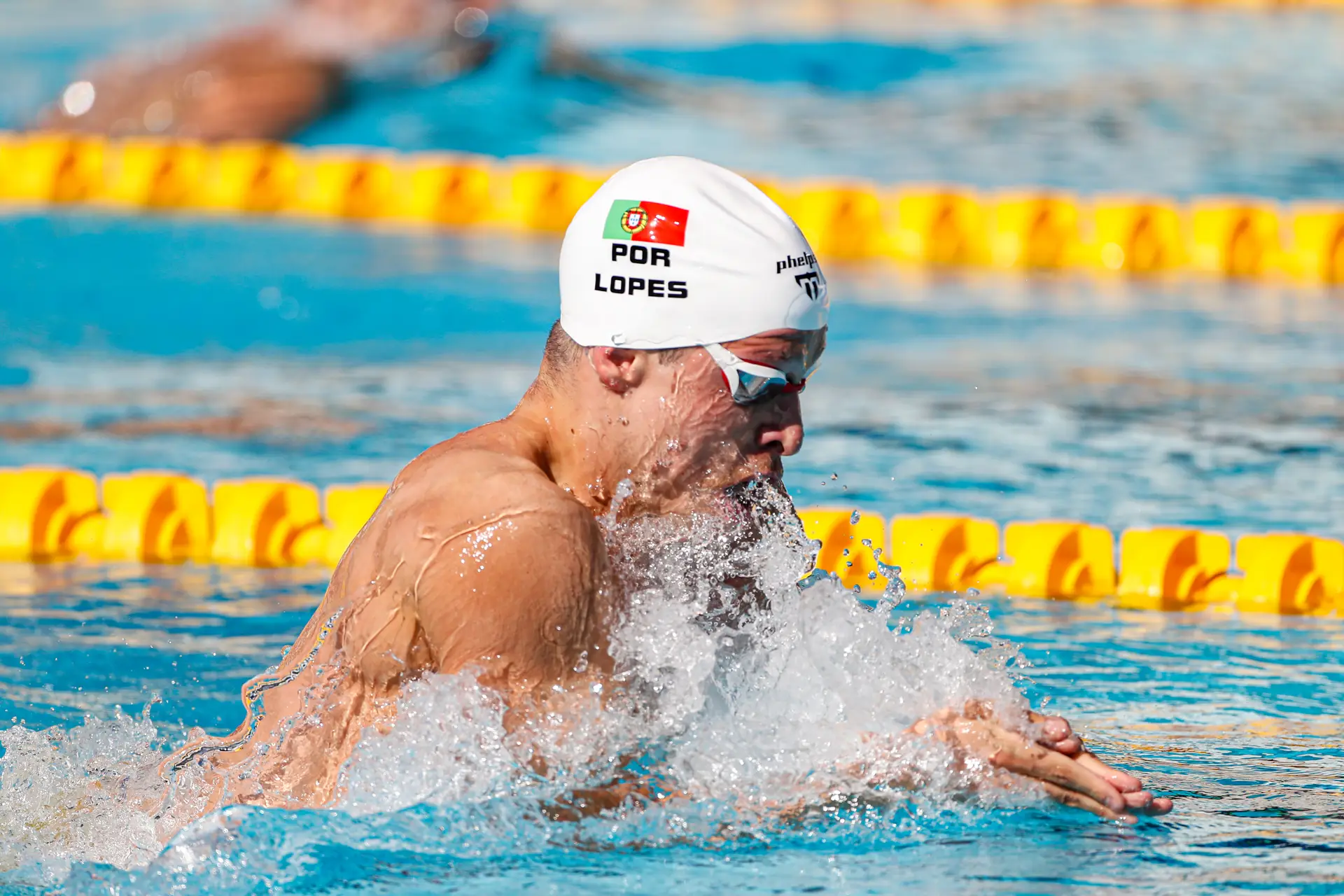 Europeus de natação: Gabriel Lopes conquista medalha de bronze para Portugal