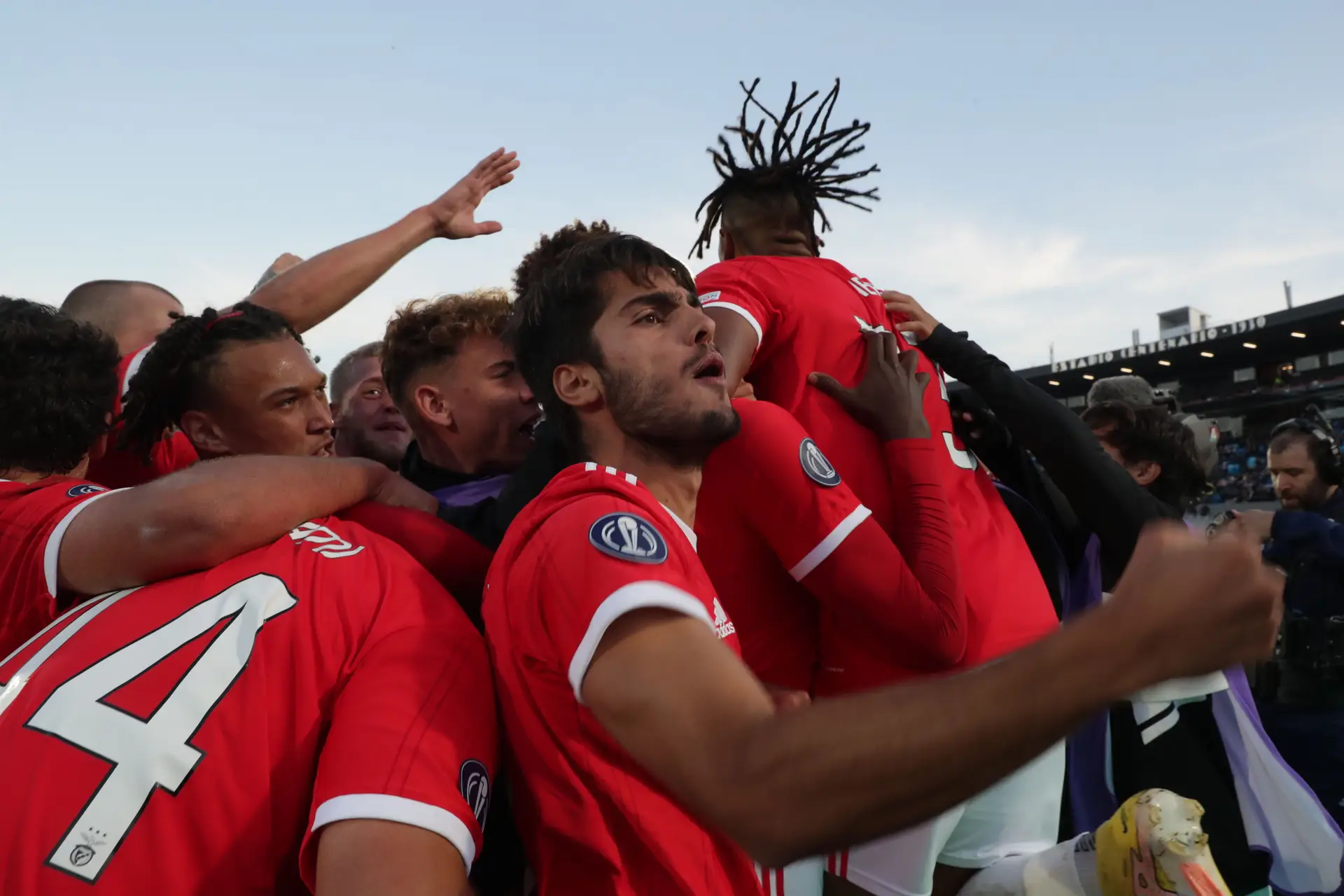 Semifinais da Taça Aciv Sicoob de Futebol serão disputadas neste