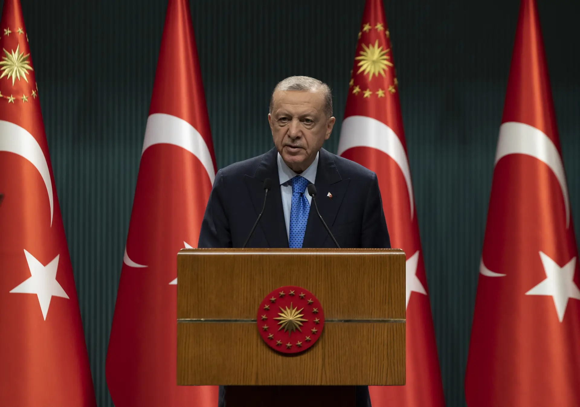 Erdogan quer reunir Putin e Zelensky na Turquia em "futuro não muito distante"