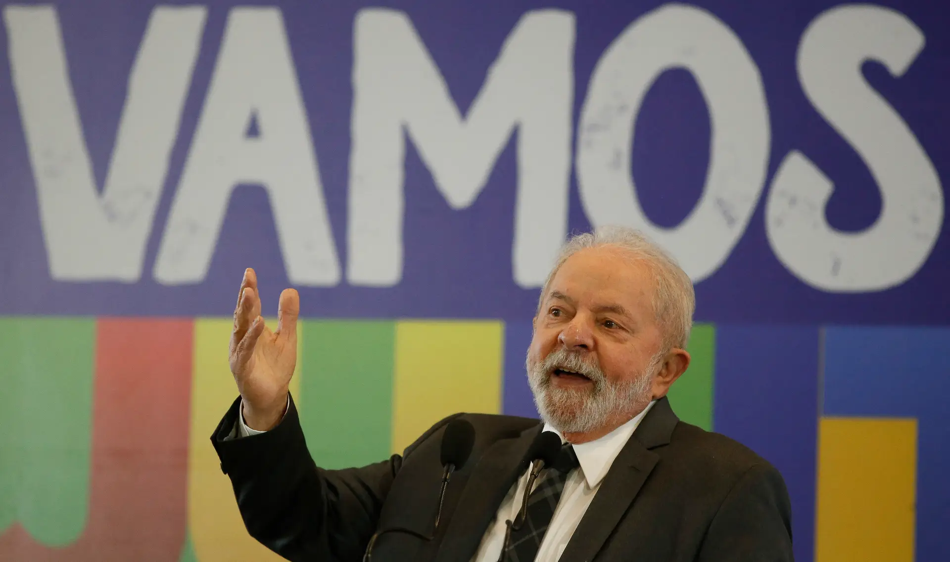 Lula da Silva diz que Bolsonaro é "uma cópia ruim de Trump"