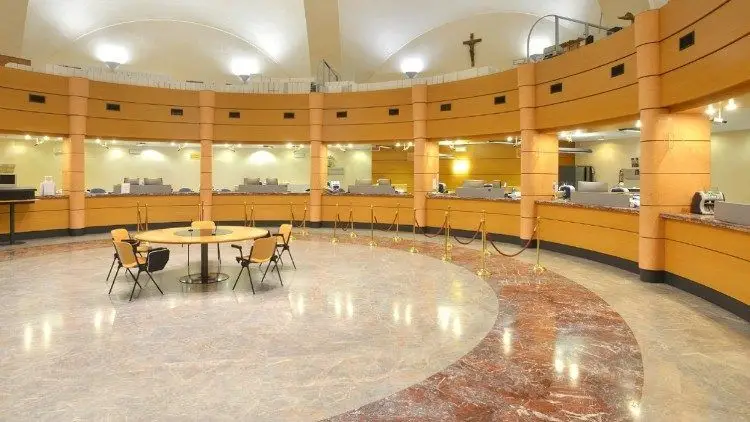 Banco do Vaticano fica com exclusividade sobre a gestão das atividades financeiras da Santa Sé