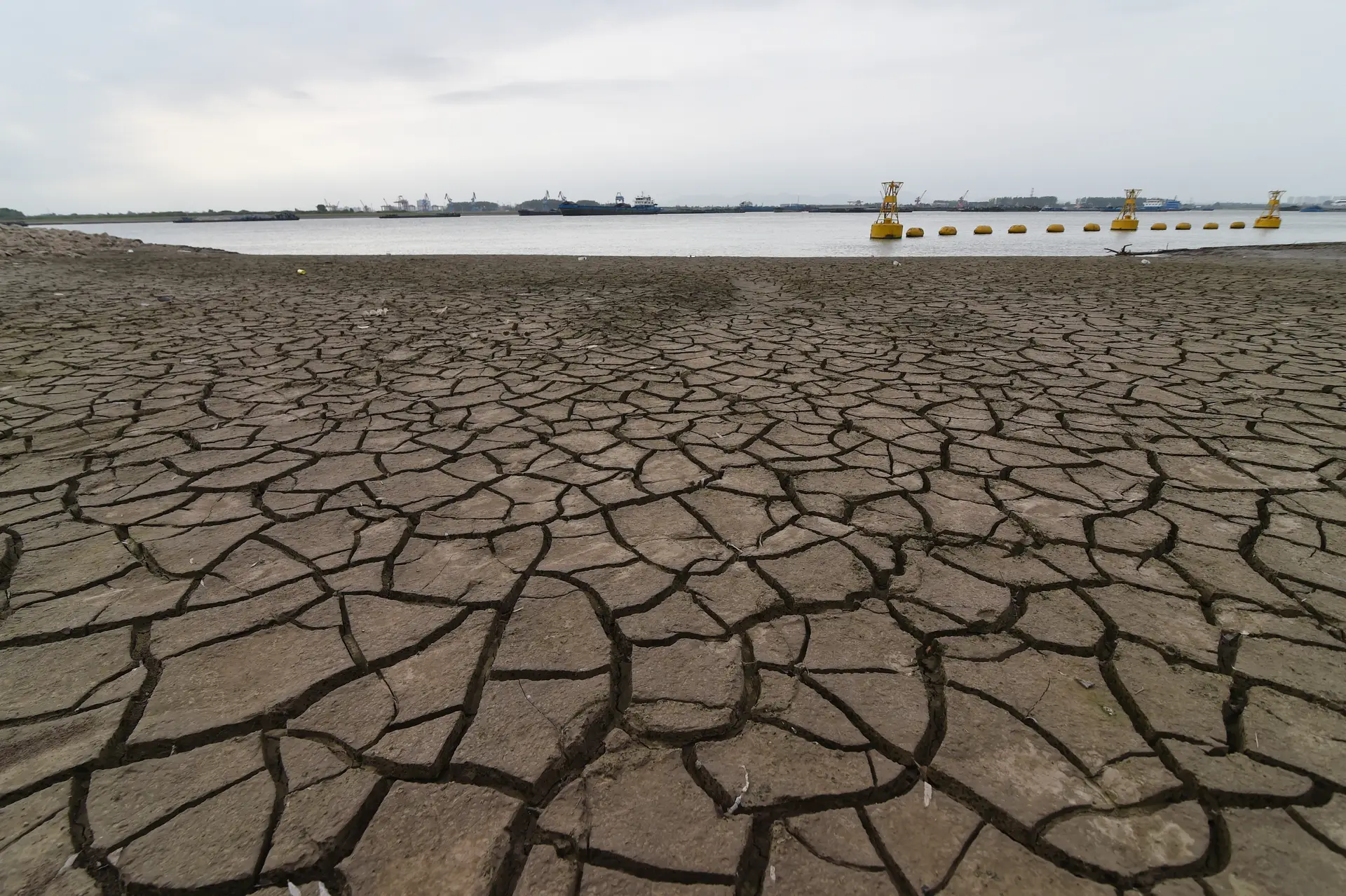 Está na hora de levar a sério os danos das alterações climáticas, alerta Guterres