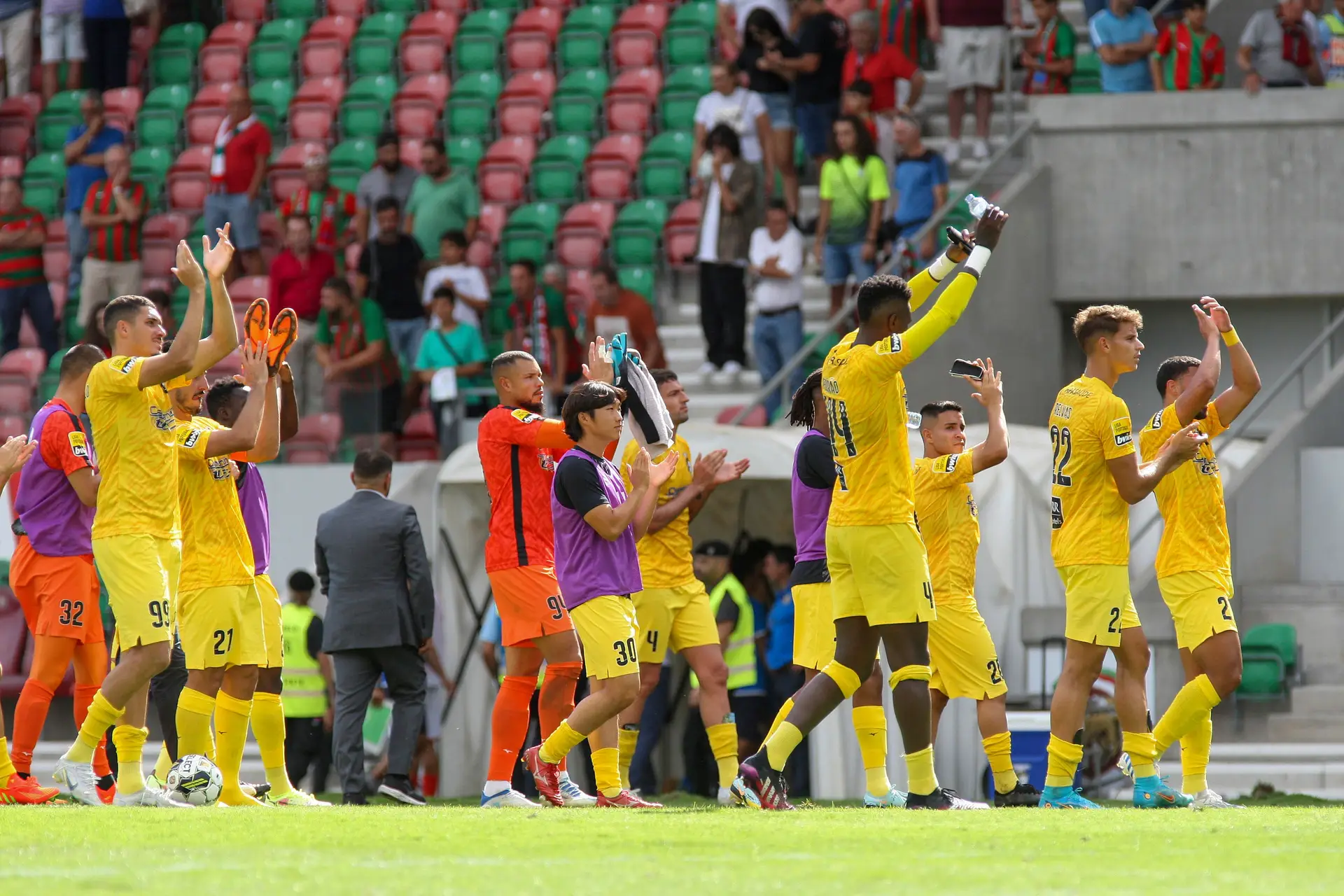 Portimonense iguala provisoriamente FC Porto na liderança