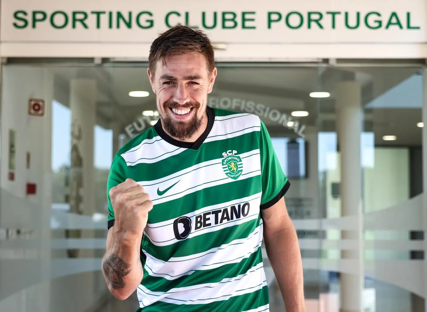 Sporting atribui prémio de homem do jogo a Coates que não