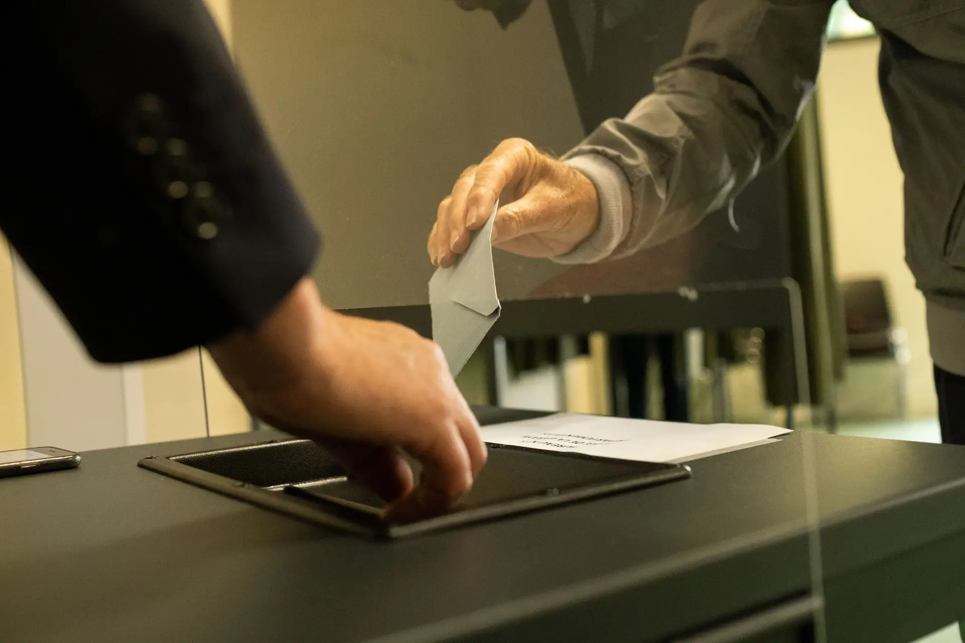 Eleições no Brasil: mais de 45 mil eleitores votam em Lisboa