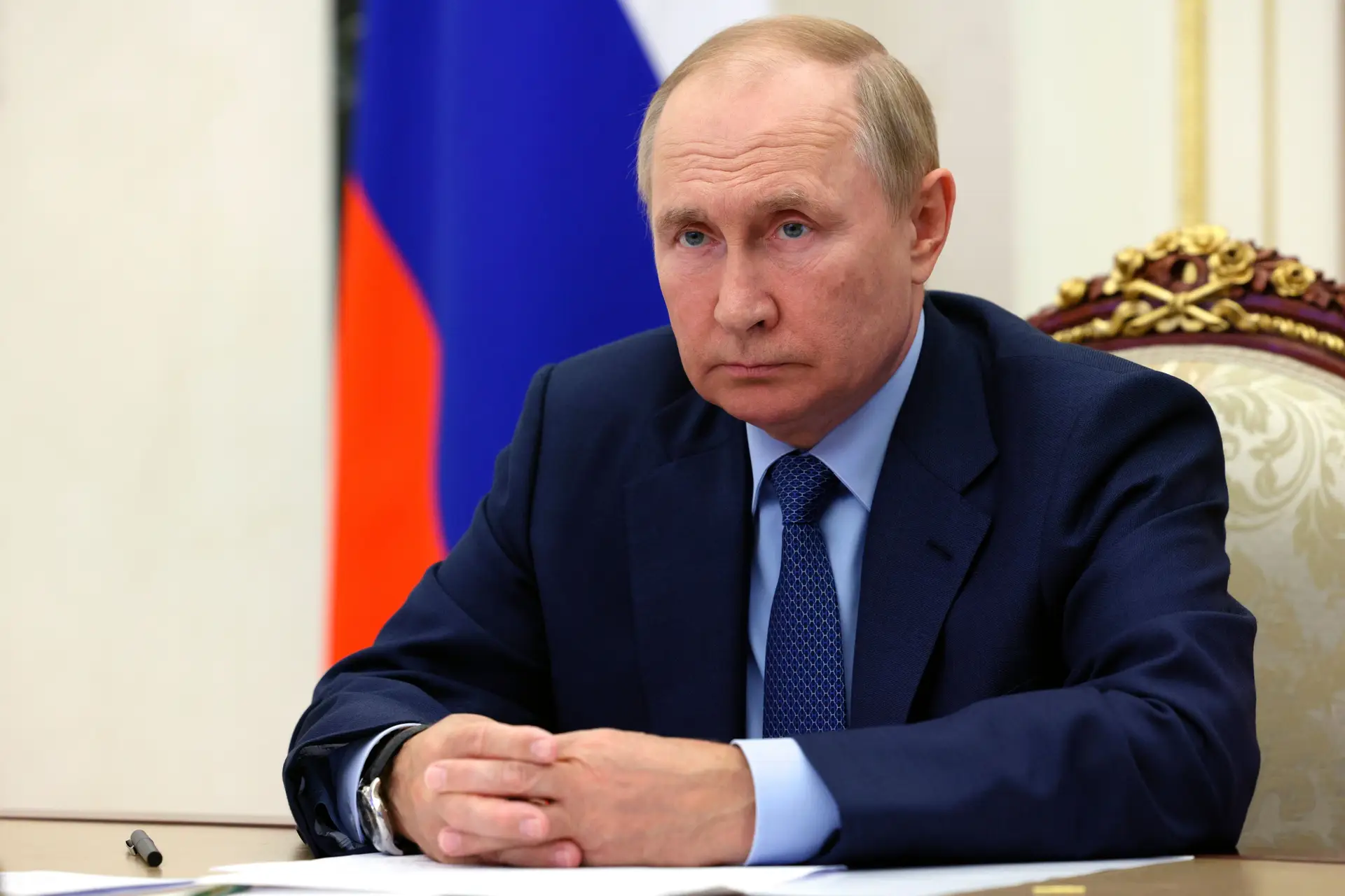 Putin assiste aos exercícios militares que envolvem vários países aliados