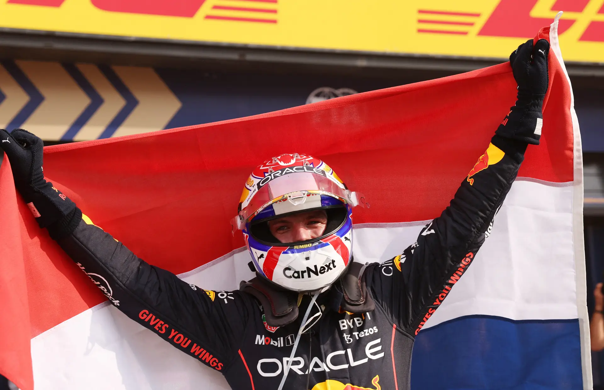 Max Verstappen vence em casa e aumenta vantagem no Mundial de F1