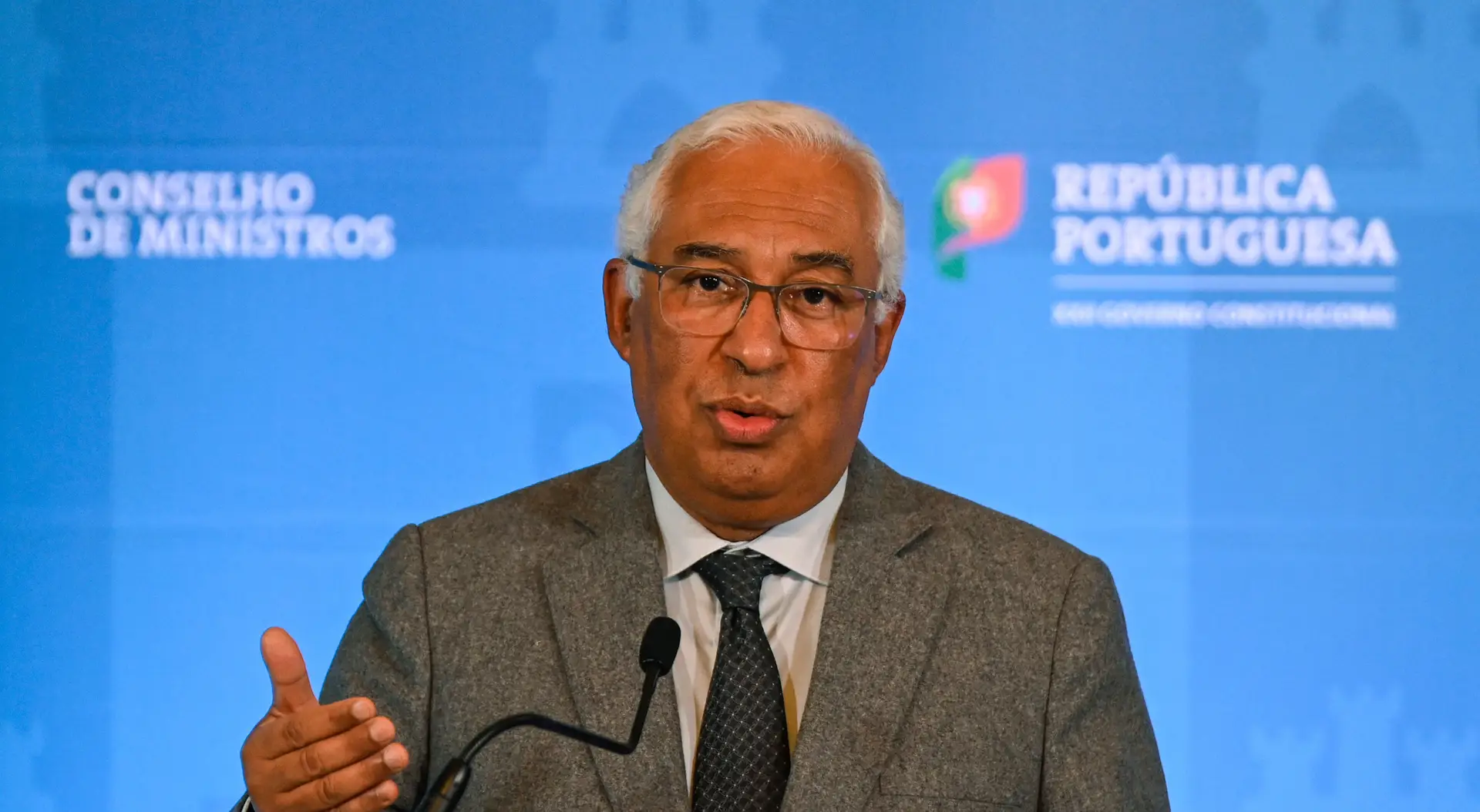 Covid-19: Governo justifica com "extraordinário grau de incerteza" falhas apontadas pelo Tribunal de Contas