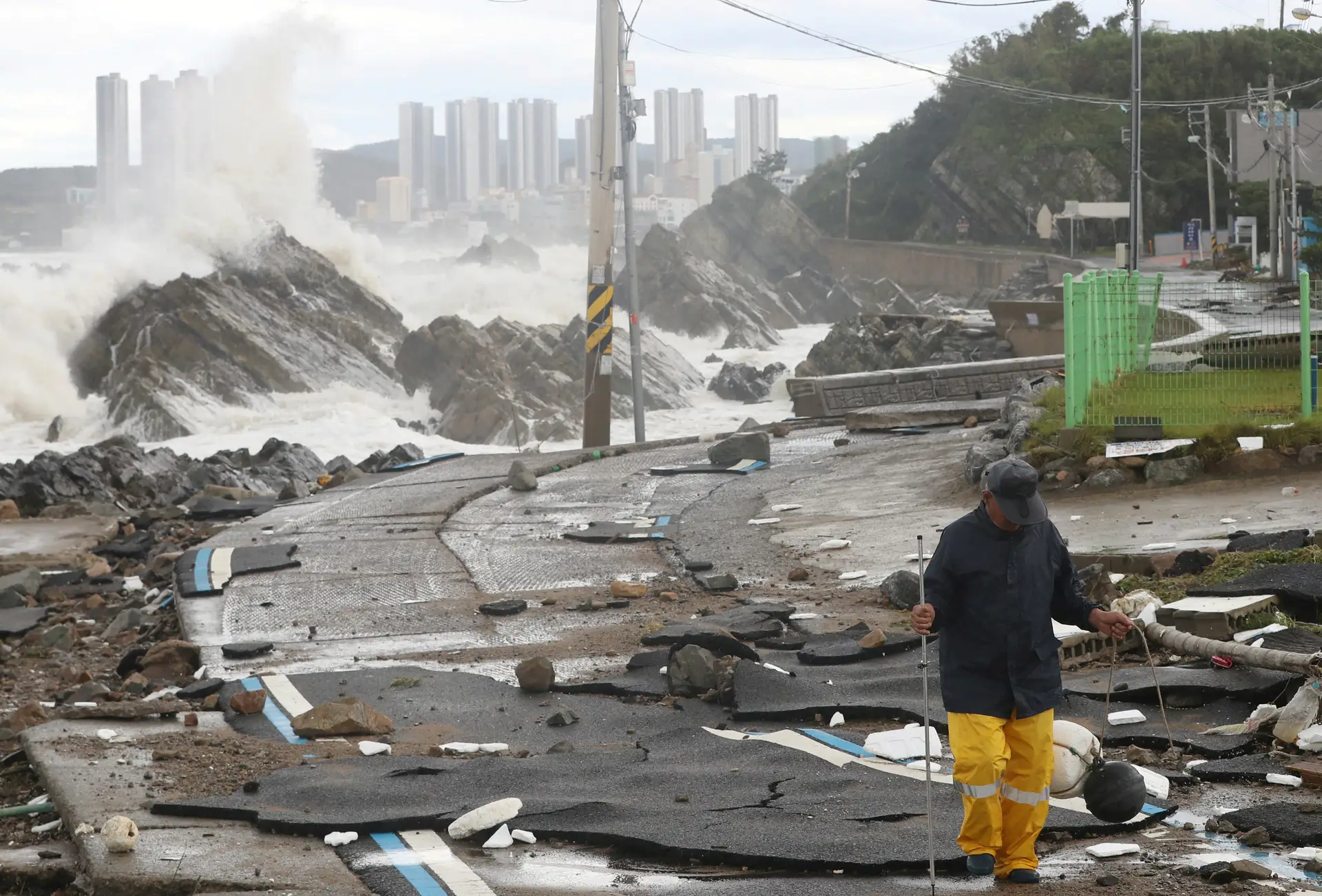 Milhares de pessoas afetadas na Coreia do Sul pela passagem de tufão