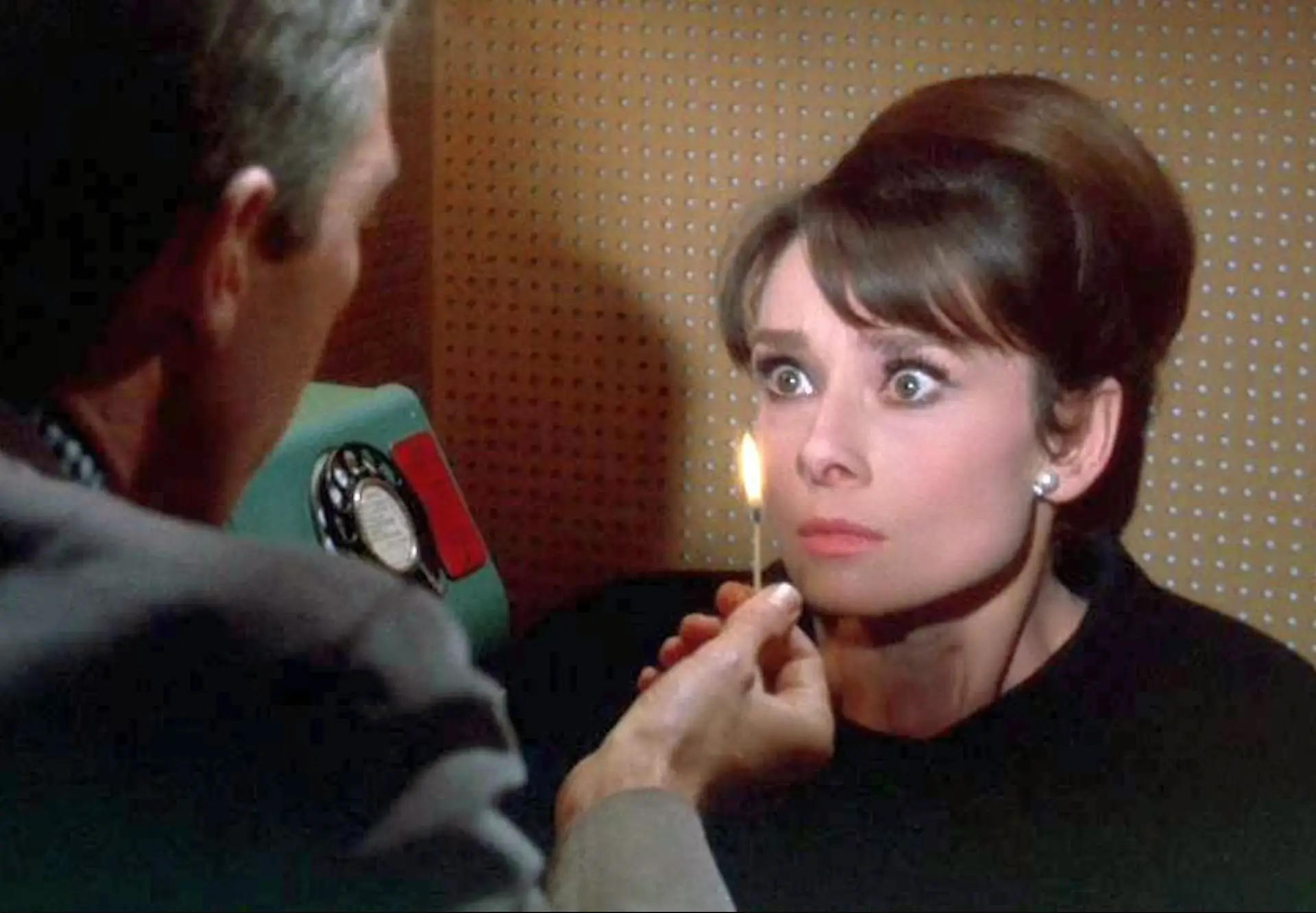 Sessão de Cinema: “Charada”
