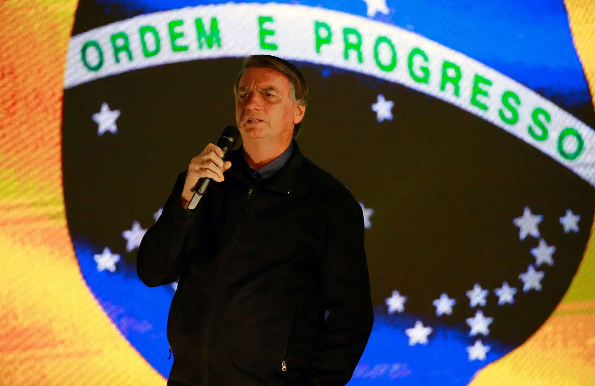 O Presidente brasileiro, Jair Bolsonaro, discursa no dia em que se celebram os 200 anos da independência do Brasil.