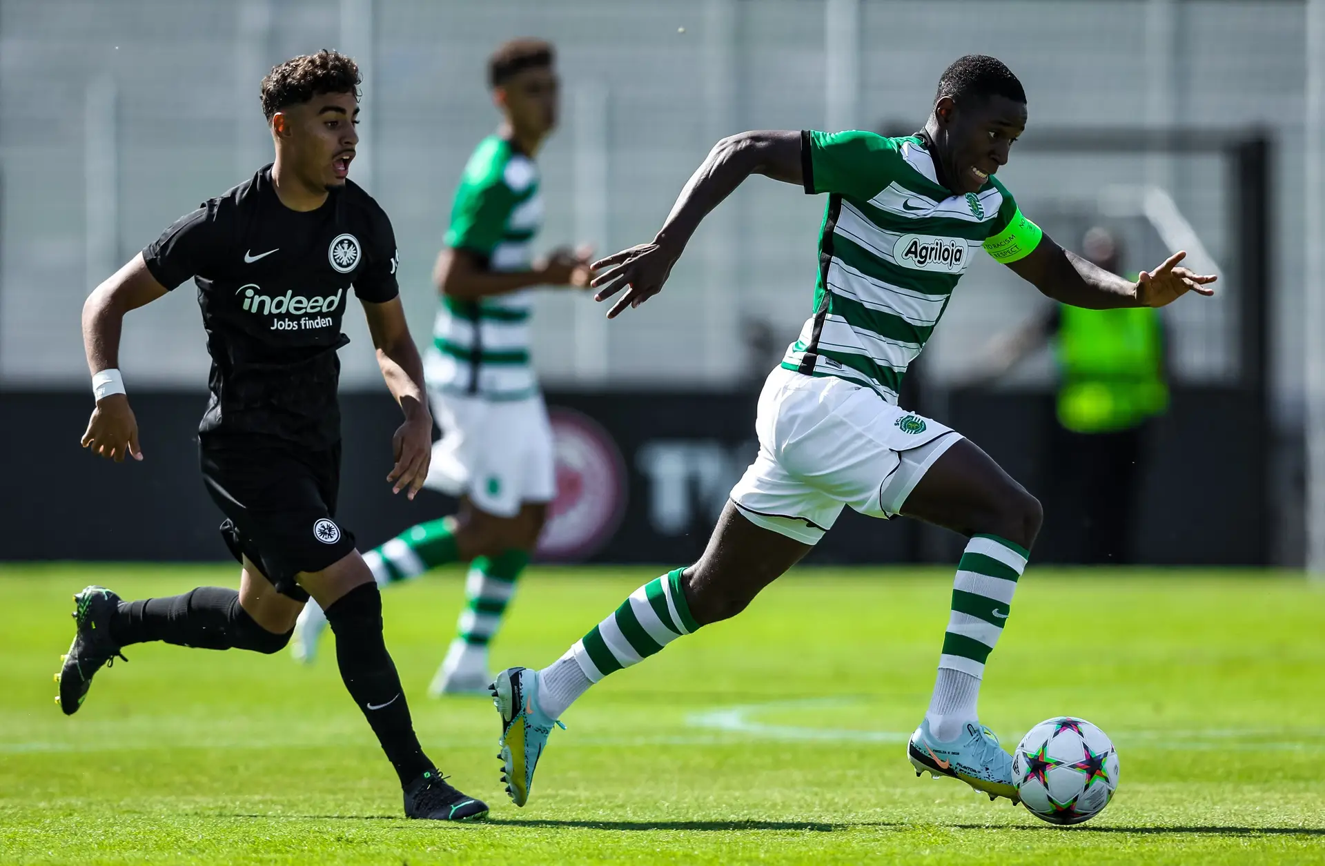 Sporting empata em Frankfurt na UEFA Youth League