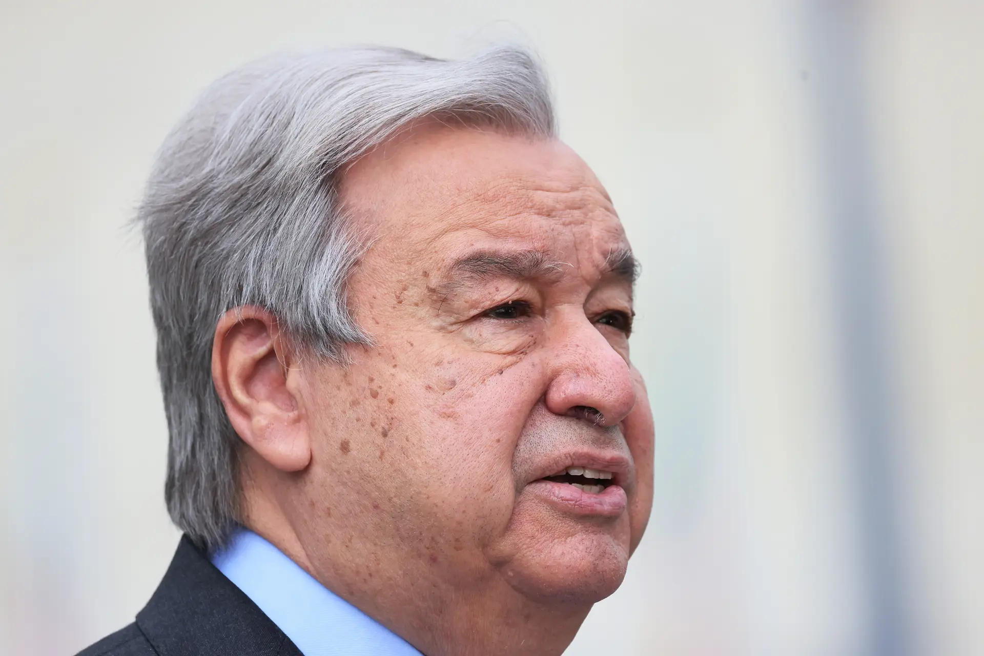 António Guterres homenageia Rainha Isabel II pela "dedicação longa e inabalável" ao povo