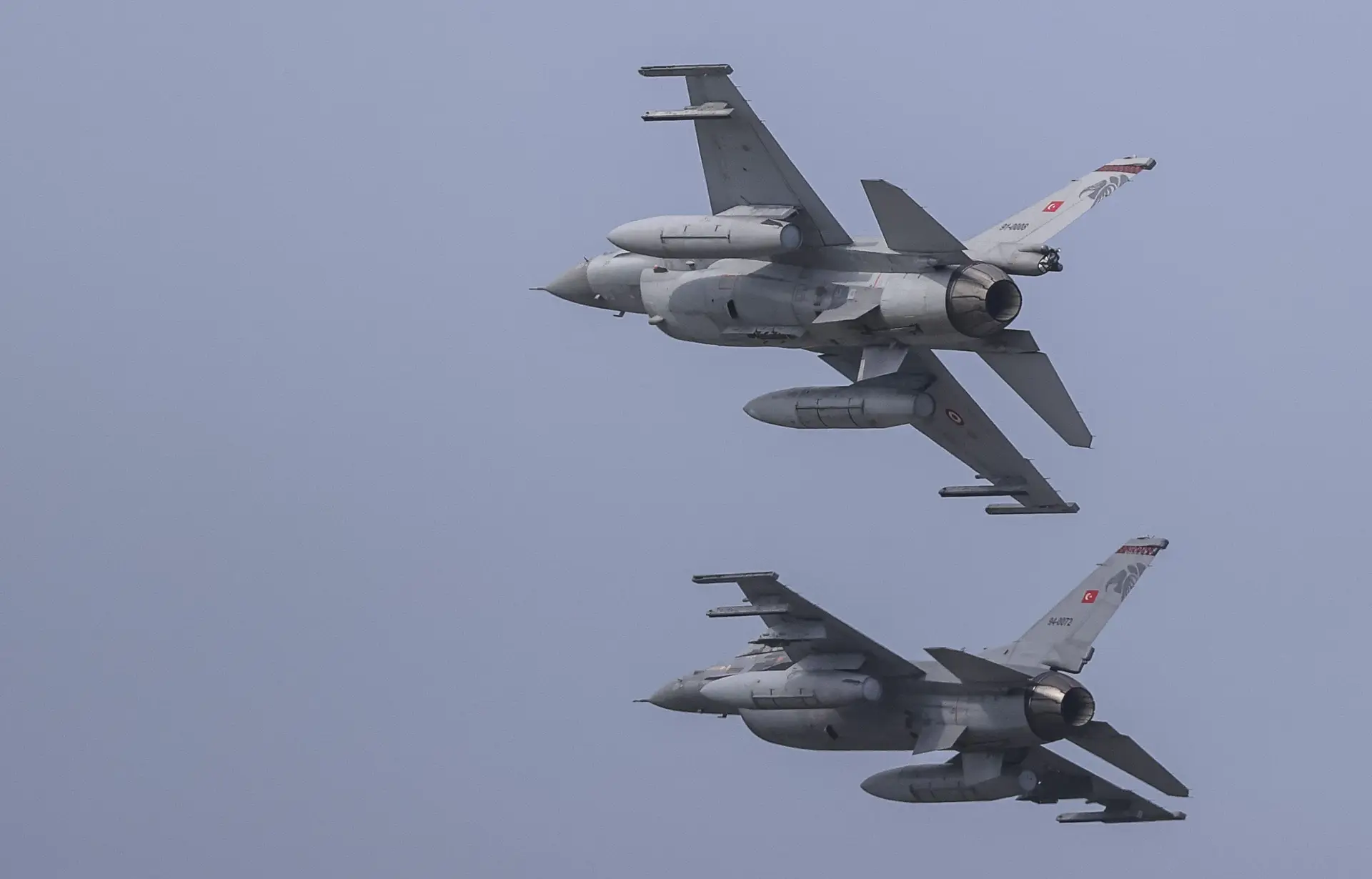 Turquia admite comprar aviões de combate à Rússia