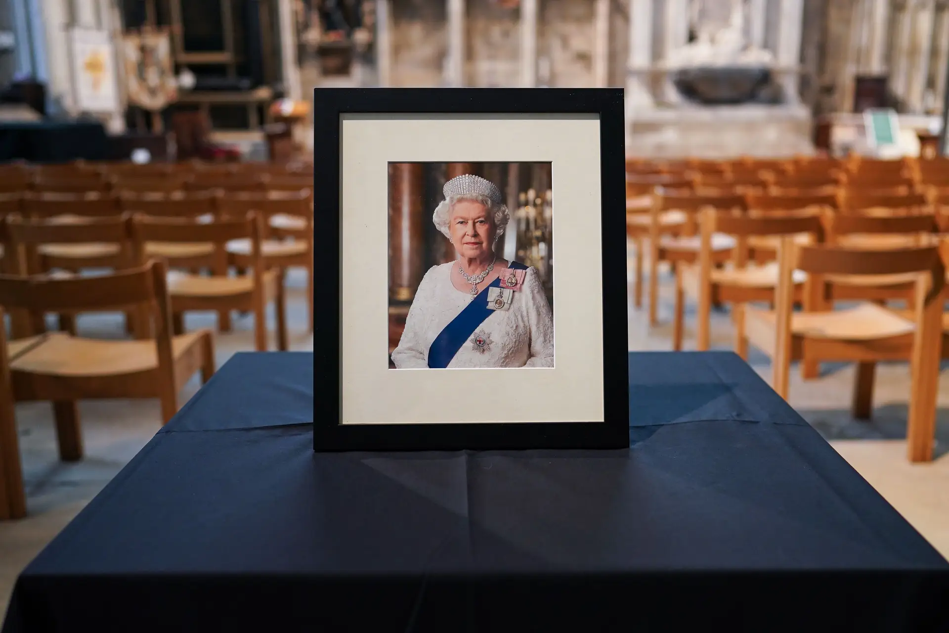 Rainha Isabel II