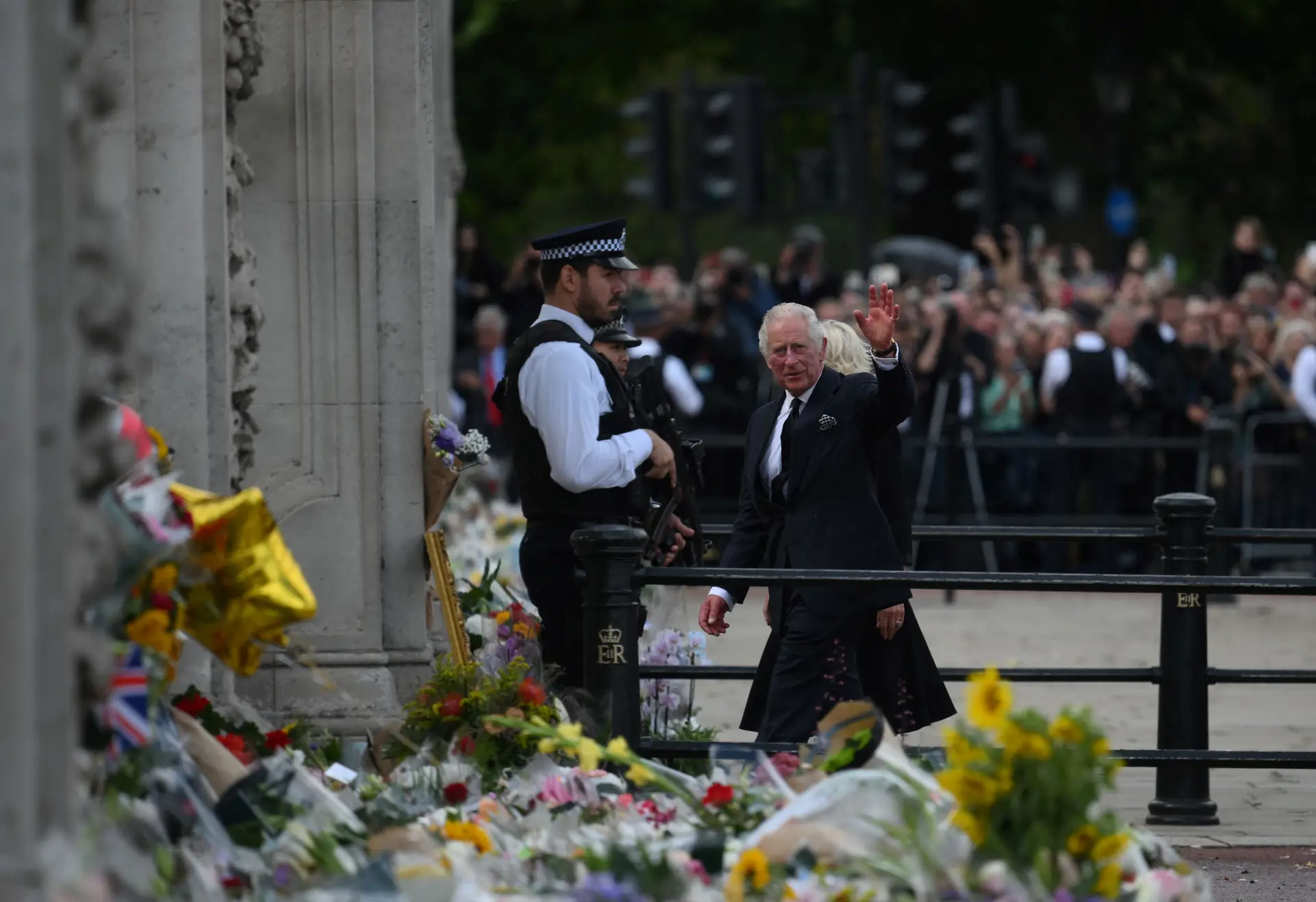 Premier League adia jogos por causa do funeral de Elizabeth II