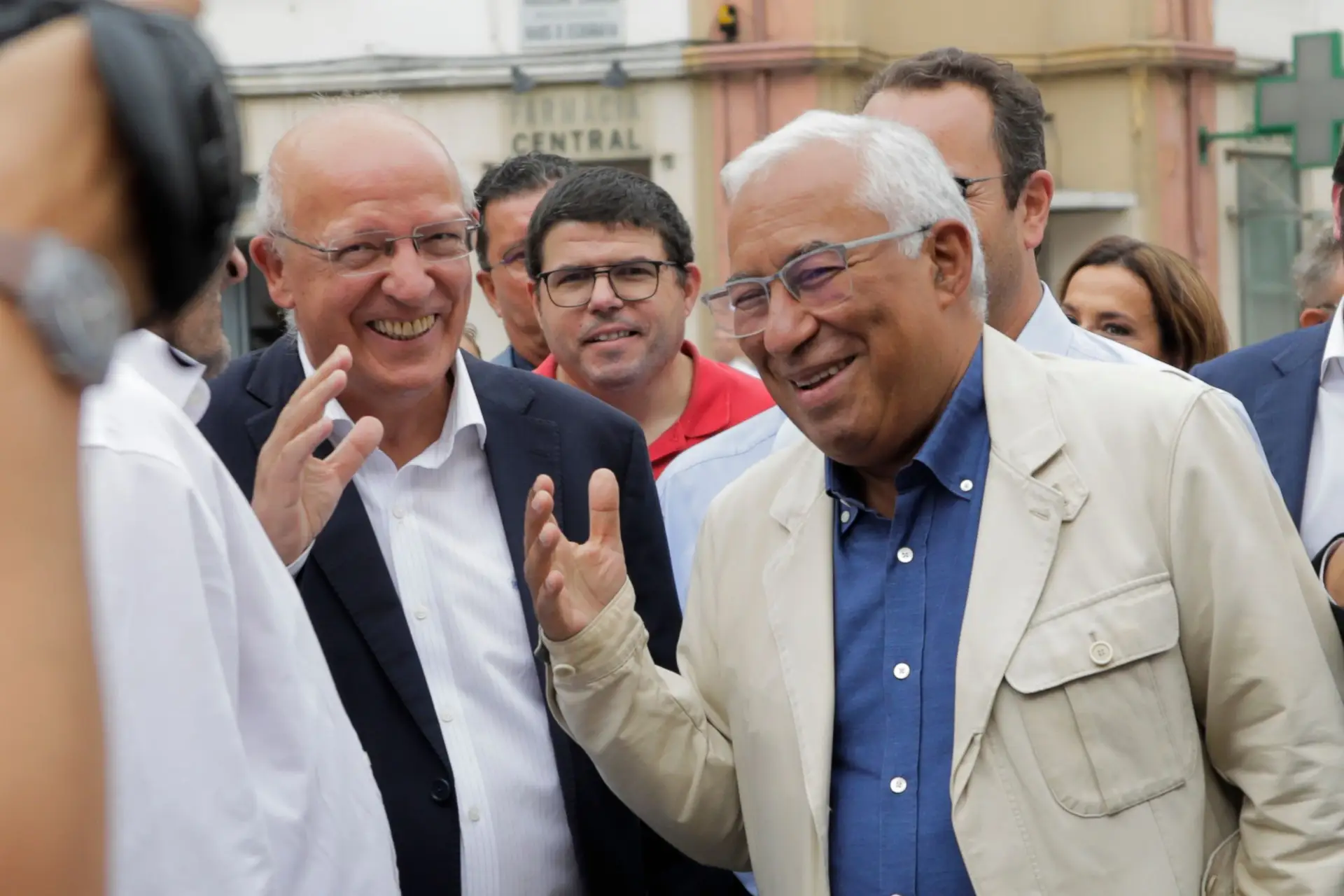 Costa promete defender futuro da Segurança Social, mesmo levando "pancada" da oposição