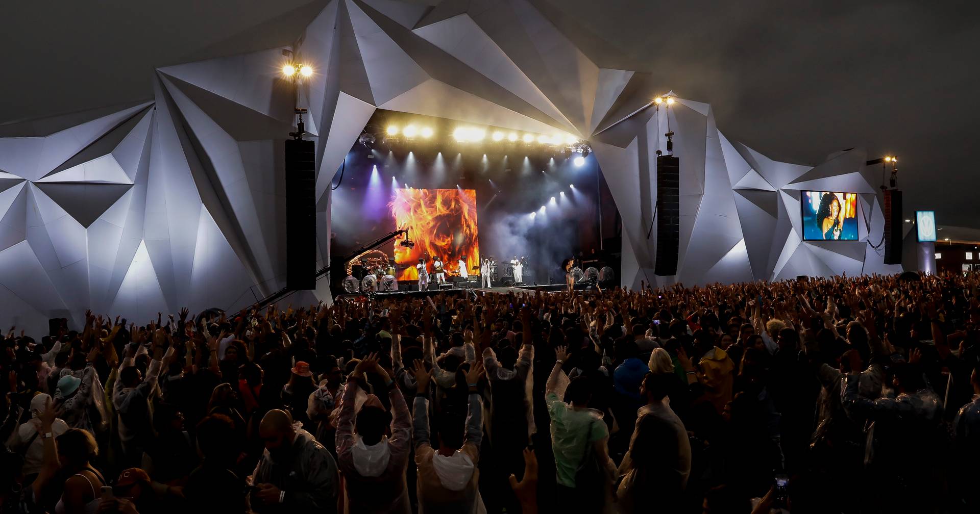 Último dia do Rock in Rio Brasil foi dedicado à mulher com um cartaz feminino - SIC Notícias