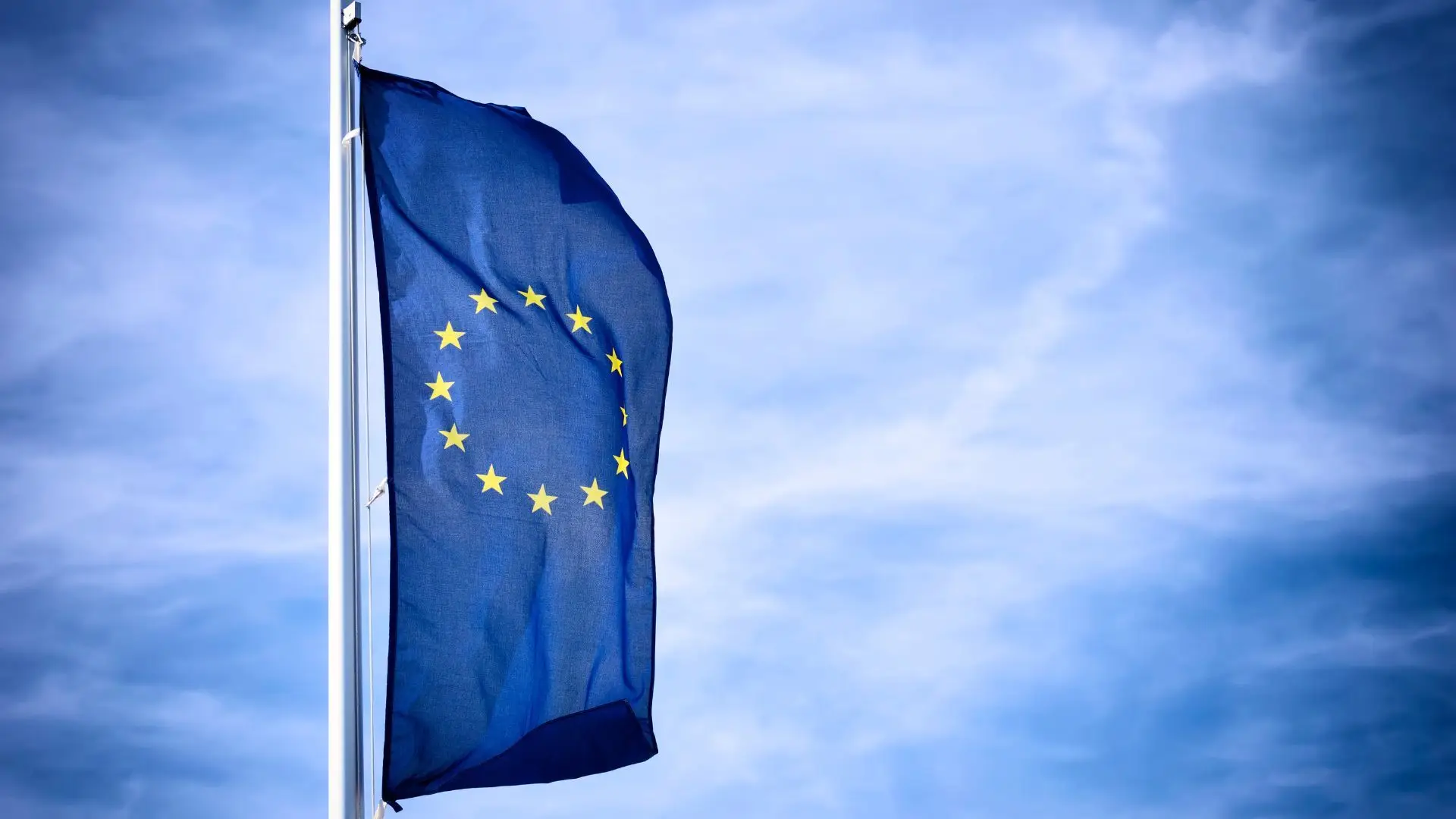 Bruxelas espera acordo sobre primeira lei para inteligência artificial ainda este ano