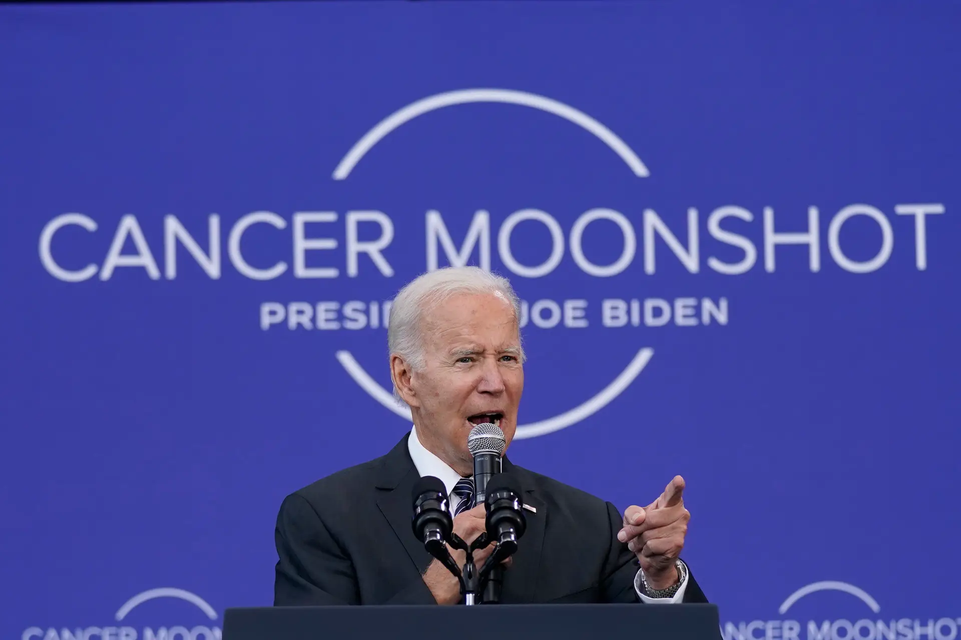 Biden apela ao objetivo nacional de "curar o cancro de uma vez por todas"
