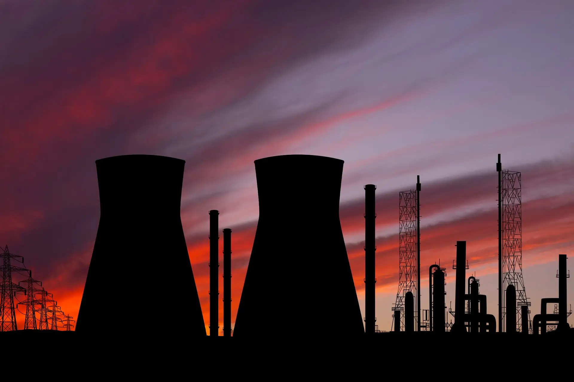 Diretor-geral da Agência para a Energia Nuclear diz que central de Zaporíjia continua ucraniana