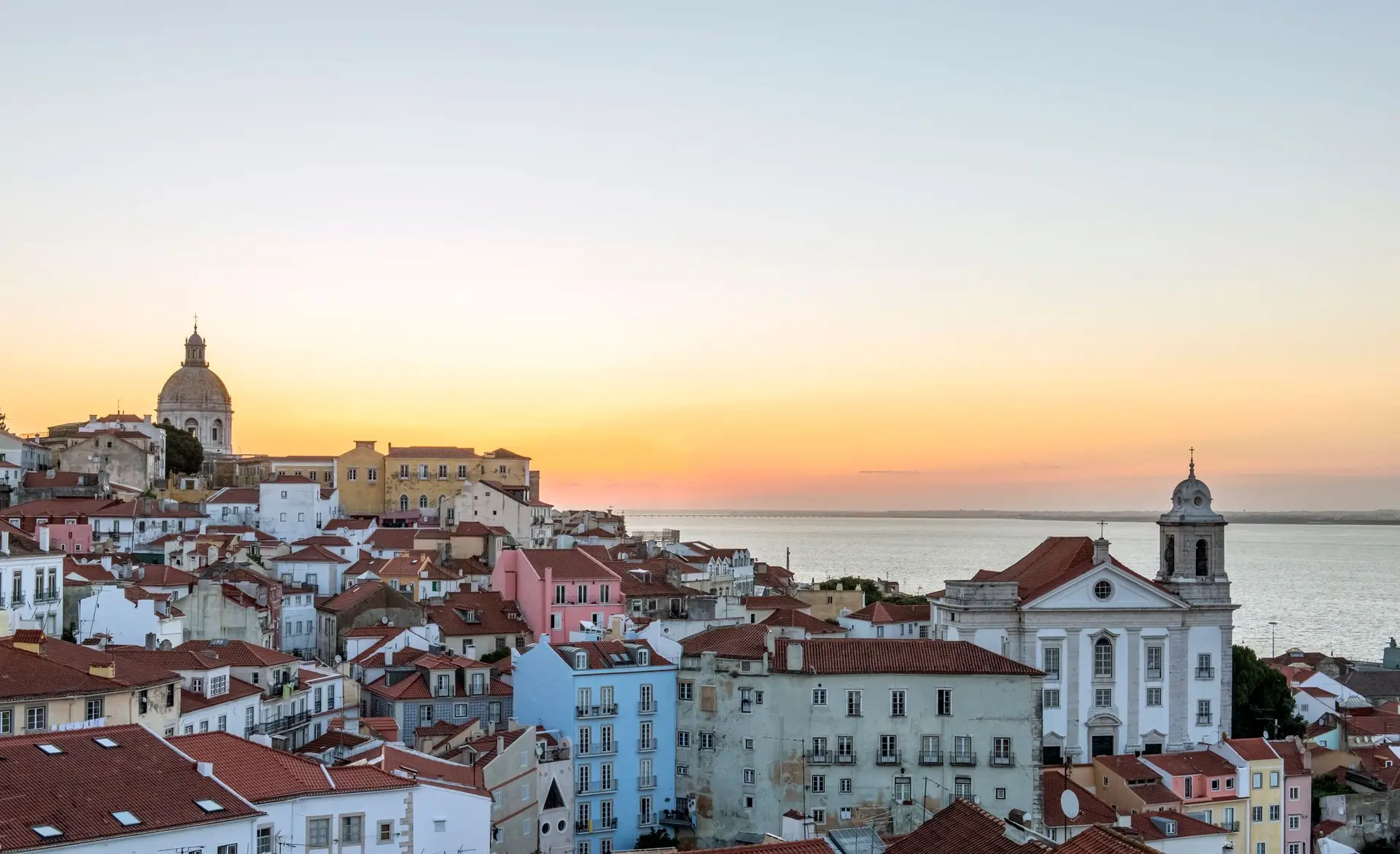 Lisboa / Mint Images