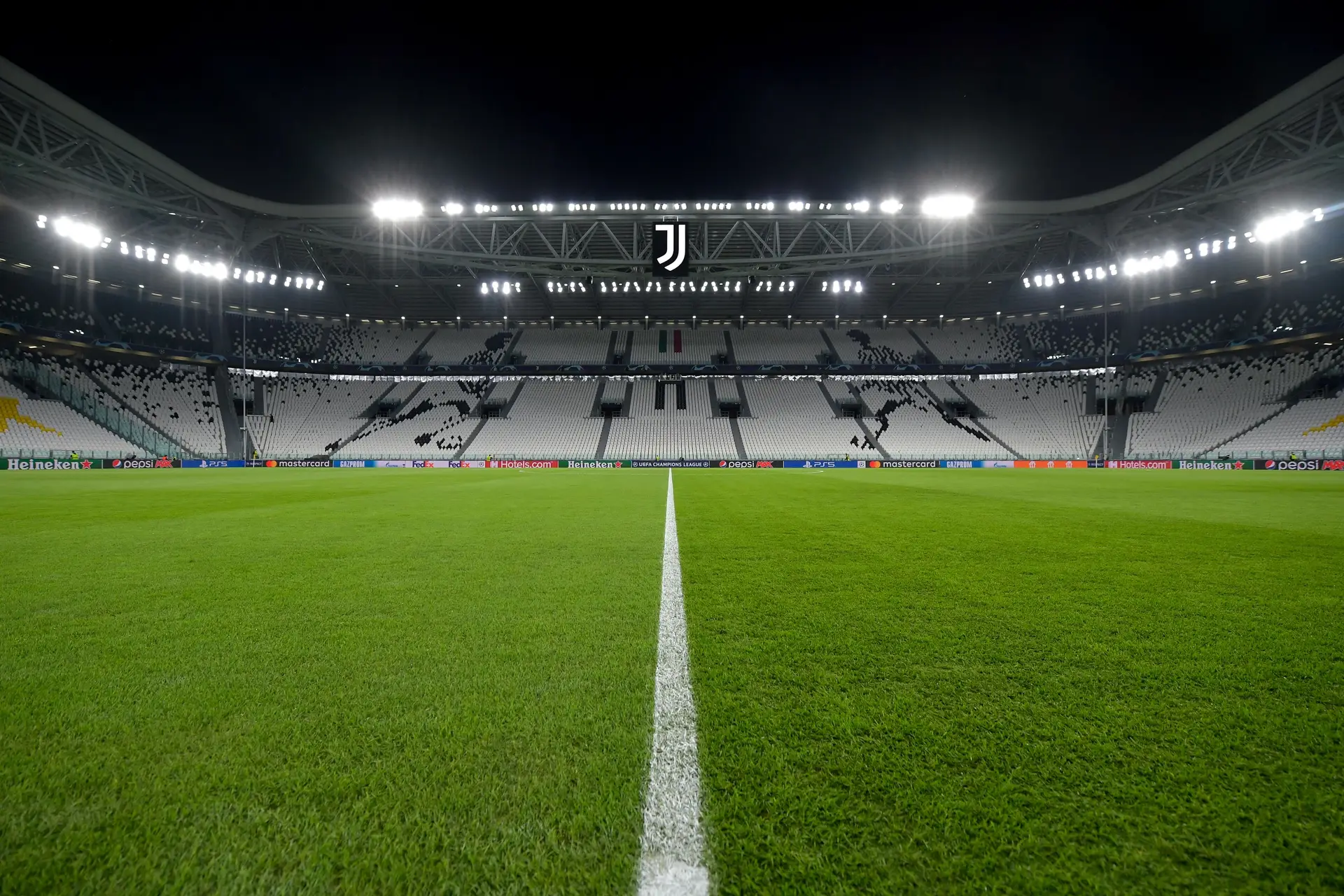 Liga dos Campeões: Juventus-Benfica ao minuto