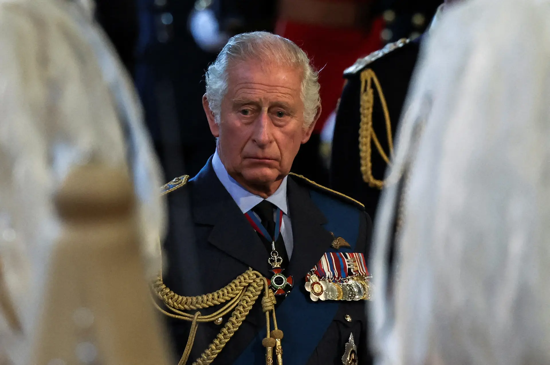Rei Carlos III termina no País de Gales visitas a nações do Reino Unido