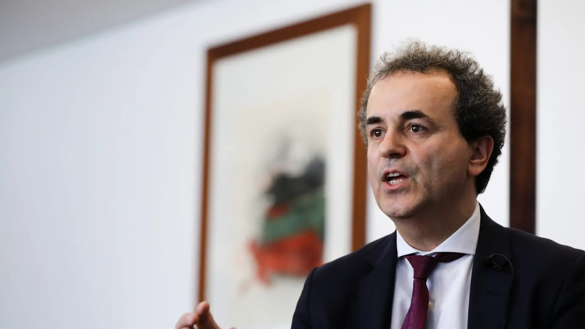 Ministro da Saúde confirma escolha de Fernando Araújo para diretor-executivo do SNS