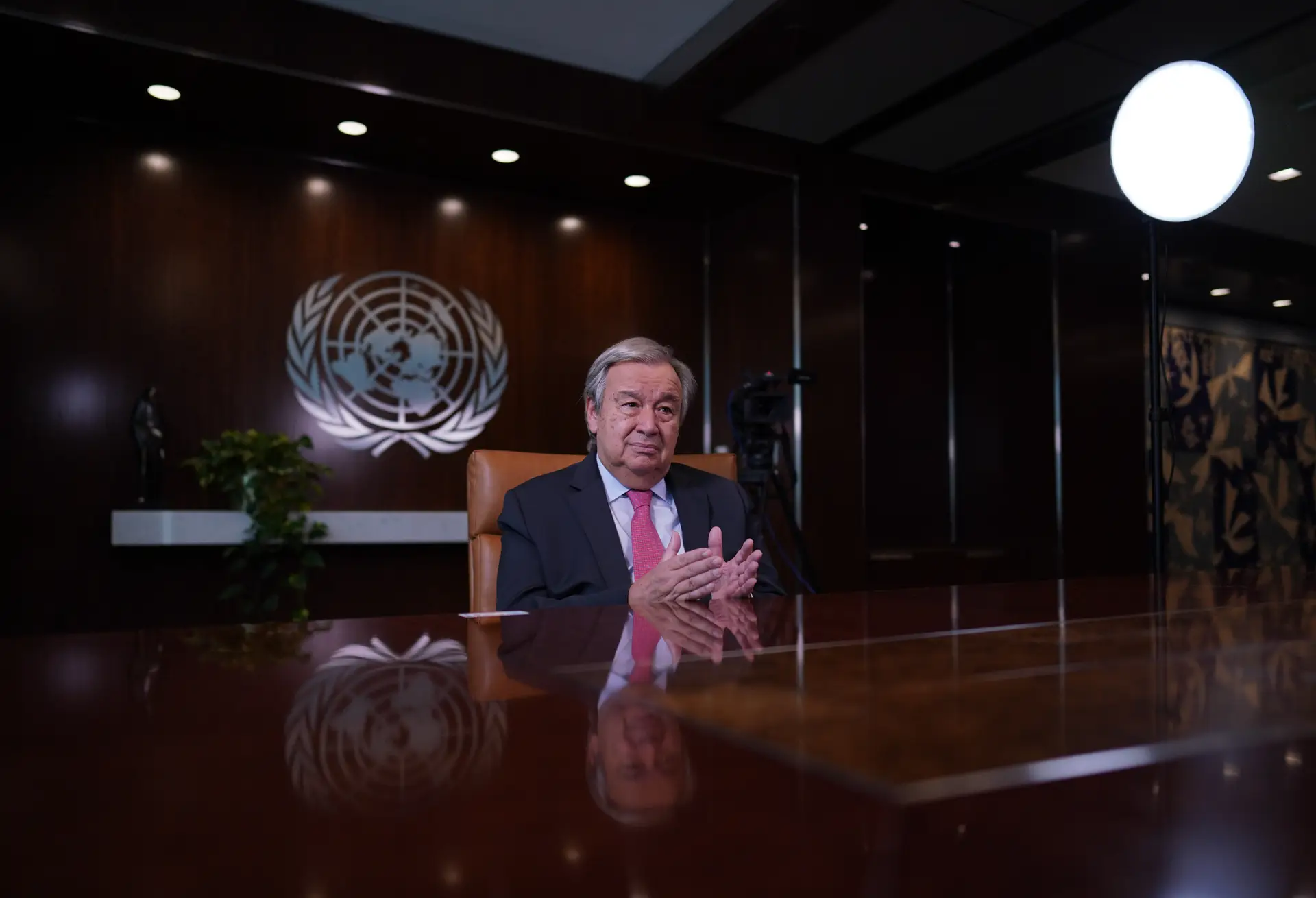 "O mais estúpido seria apostar no que nos levou ao desastre": o aviso de Guterres