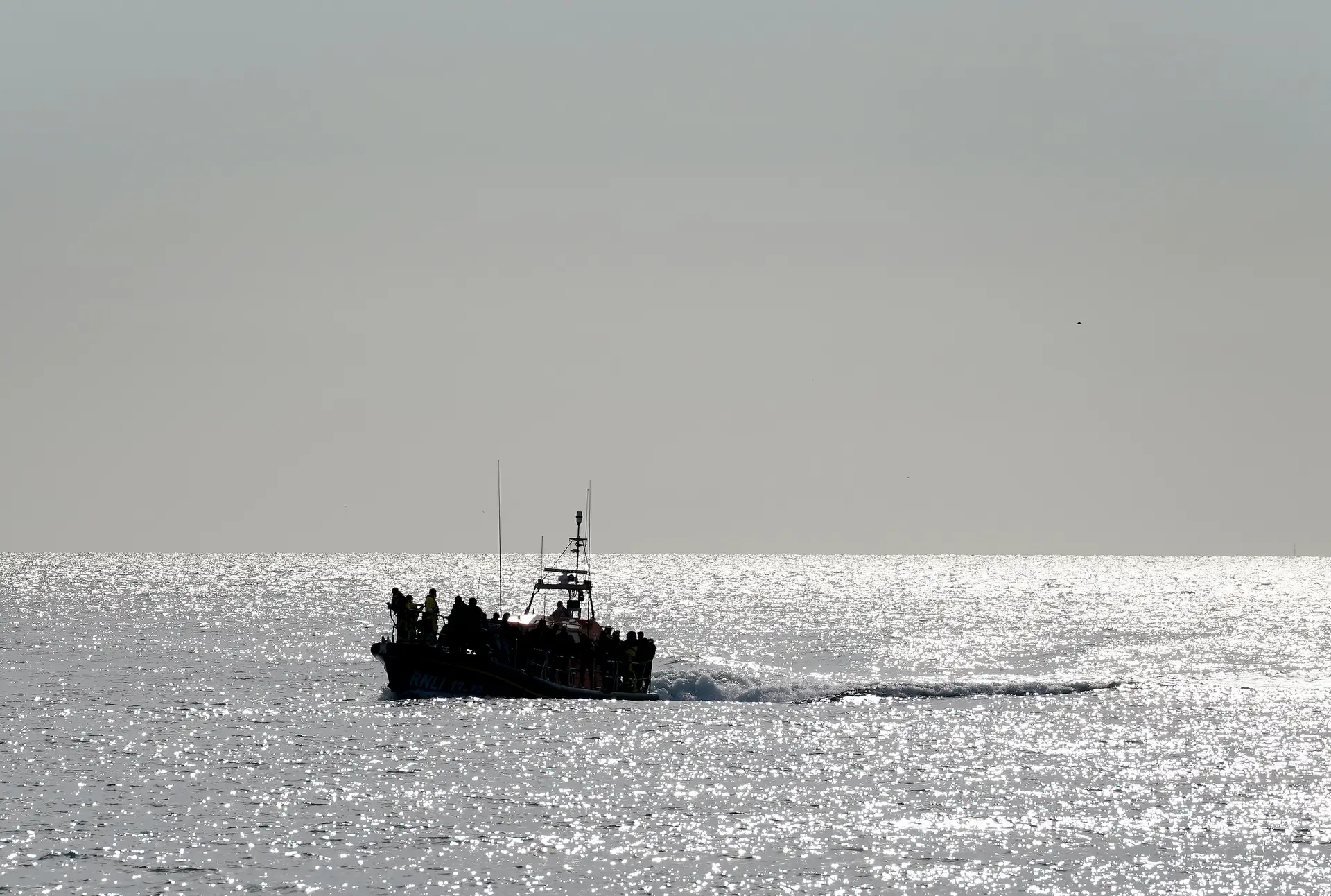 Pelo menos 25 migrantes morrem em naufrágio na Síria