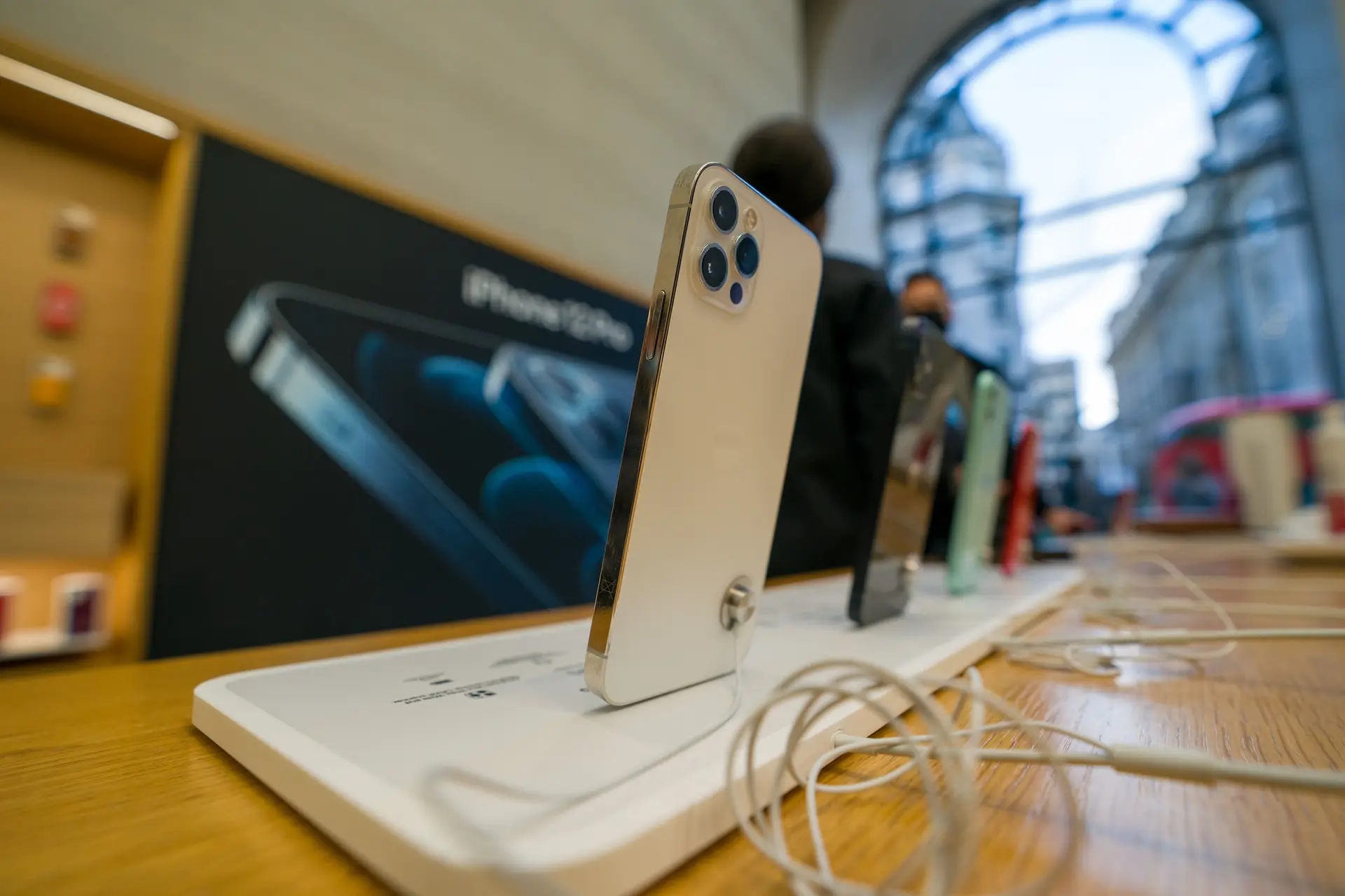 Apple vai fabricar iPhone 14 na Índia