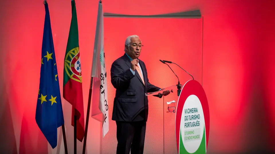 O primeiro-ministro, António Costa, durante a sessão de abertura da VI Cimeira do Turismo Português.