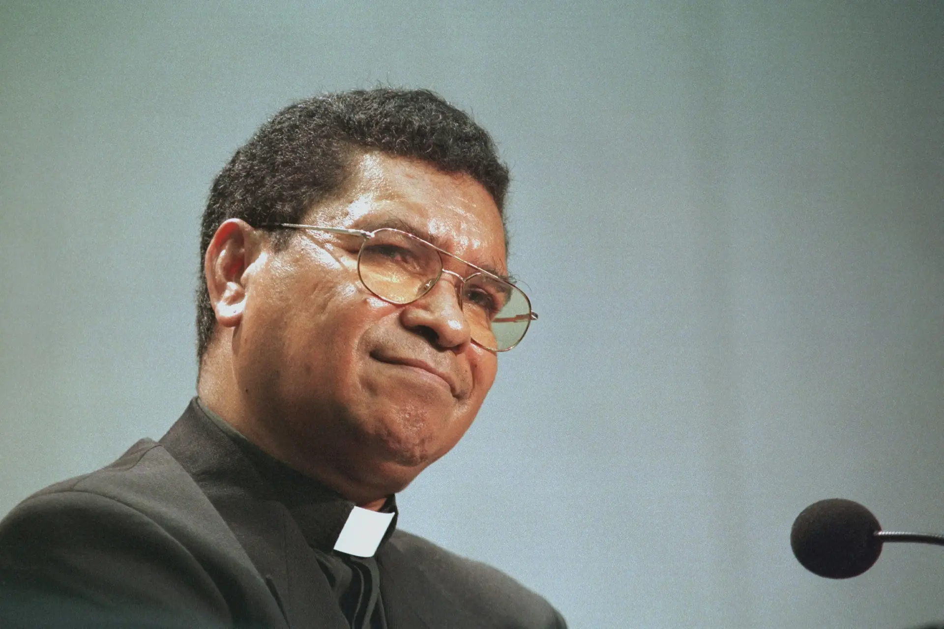 Vaticano garante que impôs sanções disciplinares a Ximenes Belo