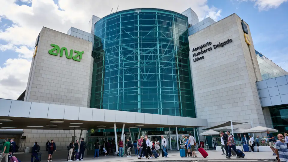 Aeroporto Humberto Delgado, Lisboa.