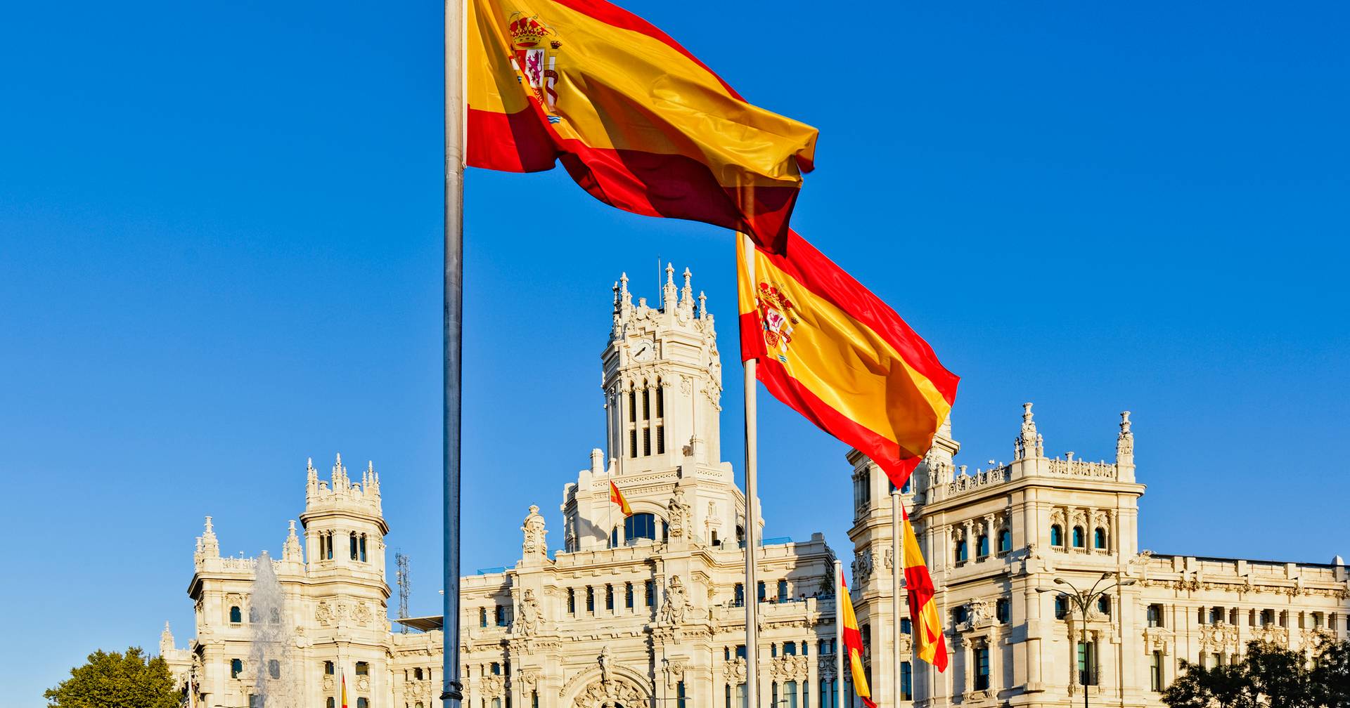 España avanza con los recortes del IRS y confirma un nuevo impuesto sobre el patrimonio