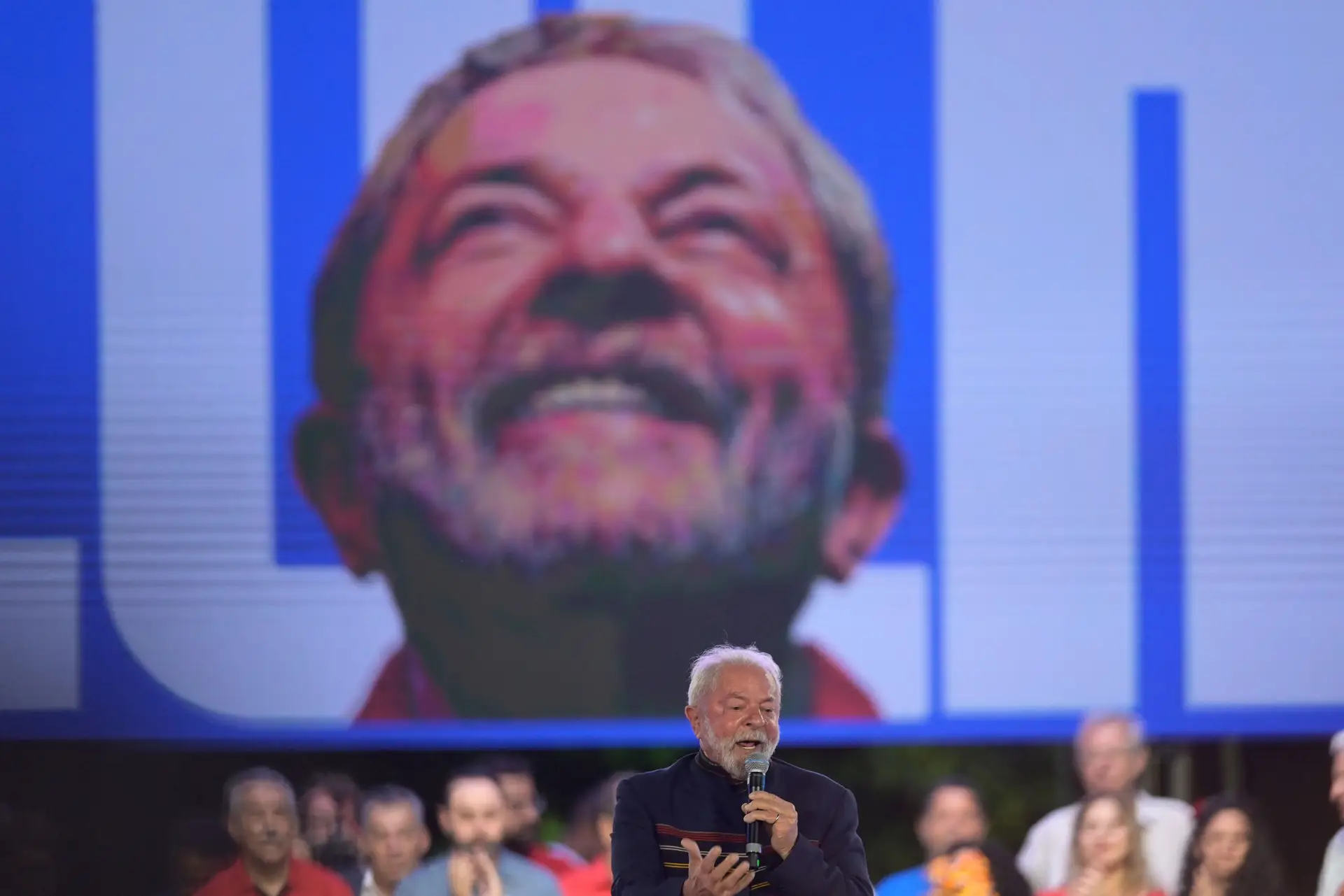 Lula com 50% das intenções de voto, eleições podem não ficar decididas na primeira volta