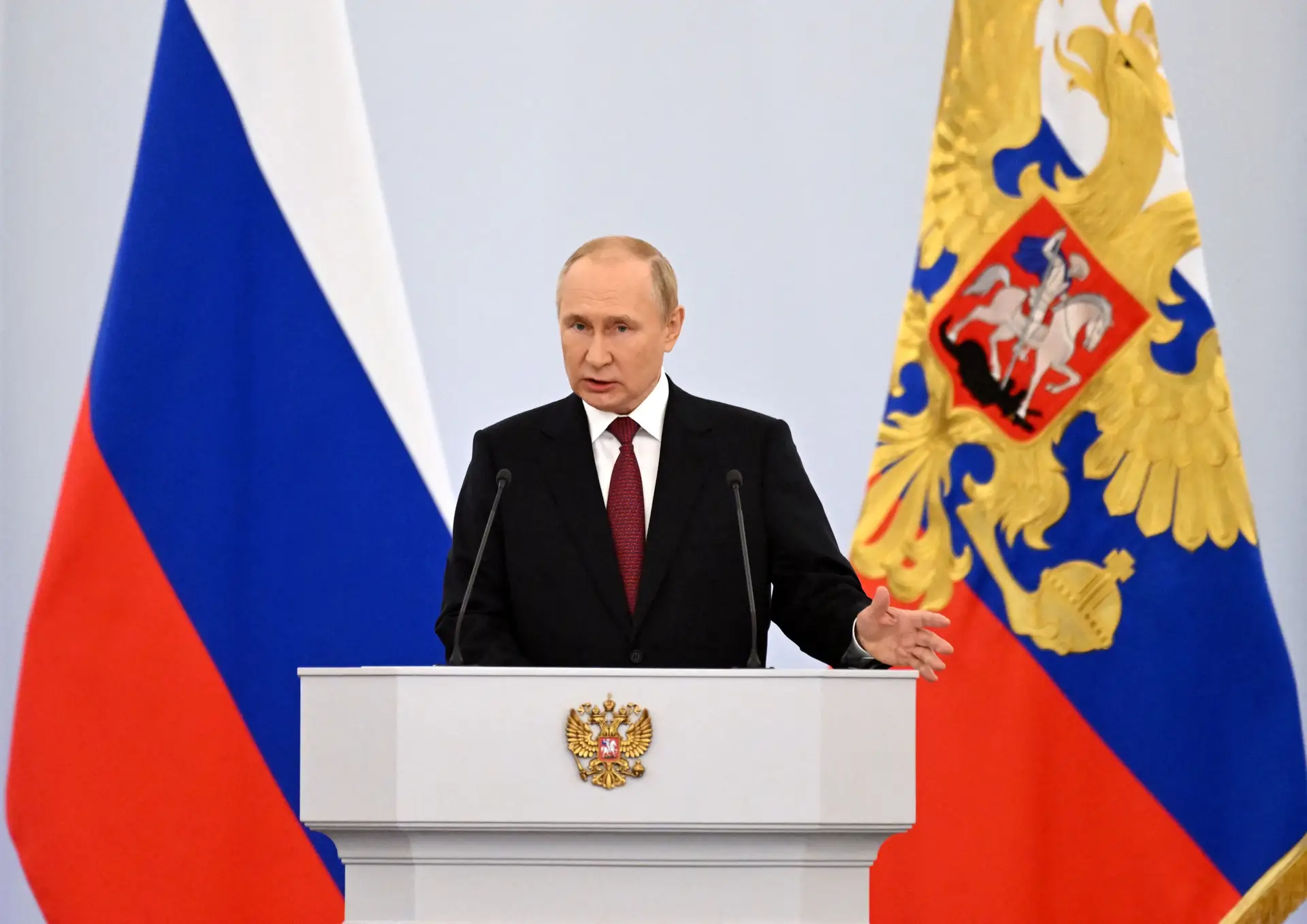 Rússia anuncia anexação de quatro províncias ucranianas.