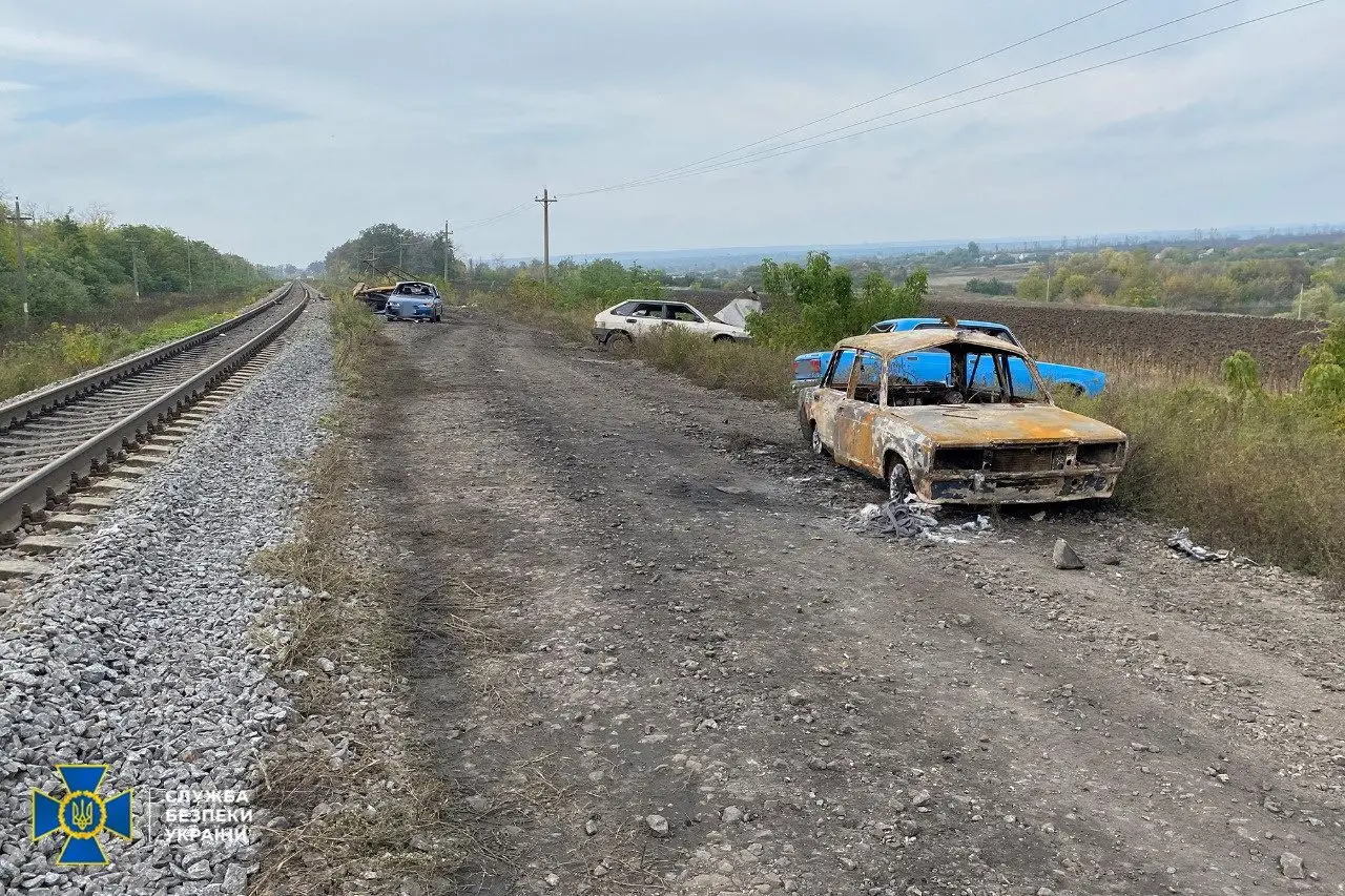 Sobe para 24 número de mortos encontrados em carros no nordeste da Ucrânia
