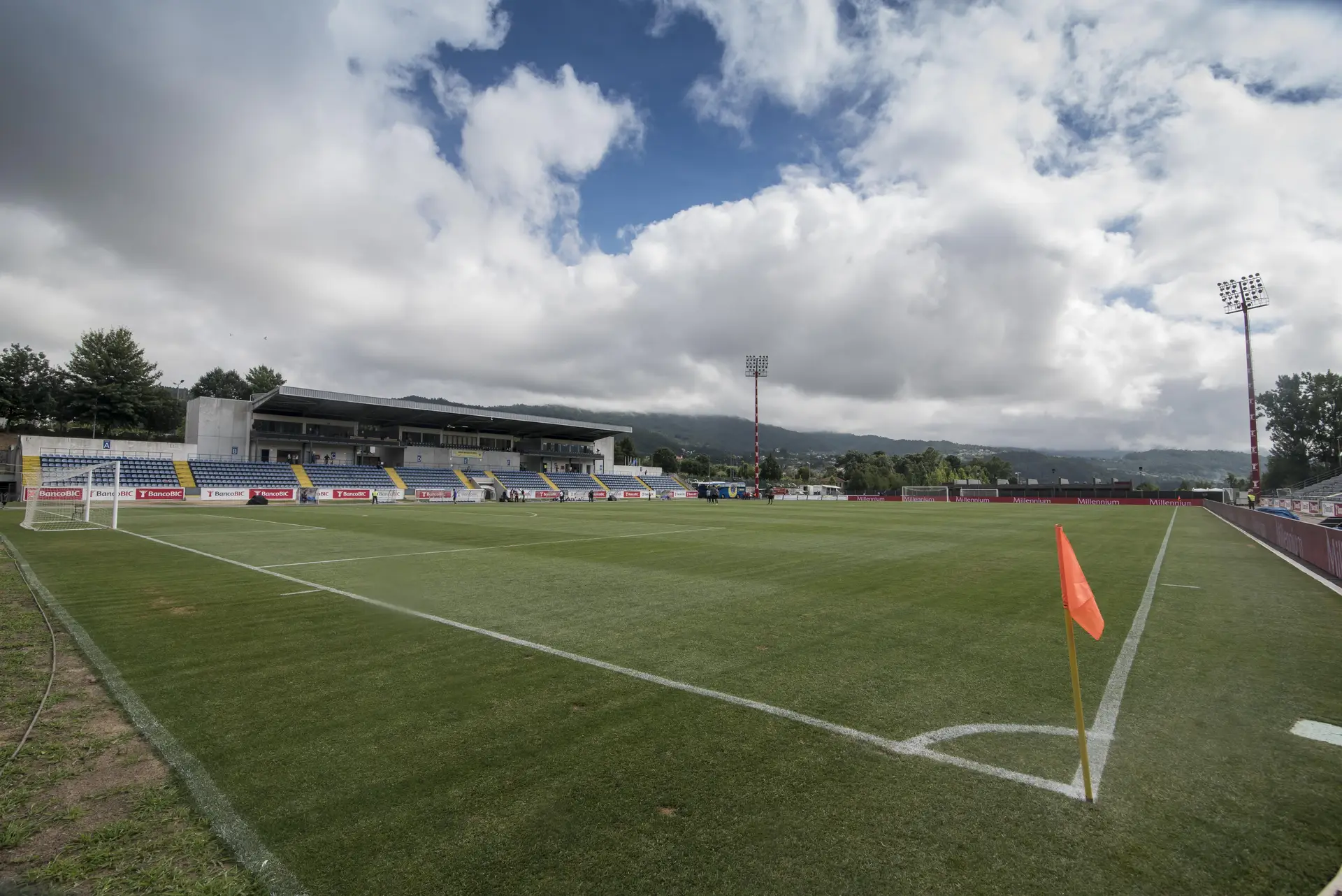 Autarquia quer que FC Arouca deixe estádio municipal até junho de 2023