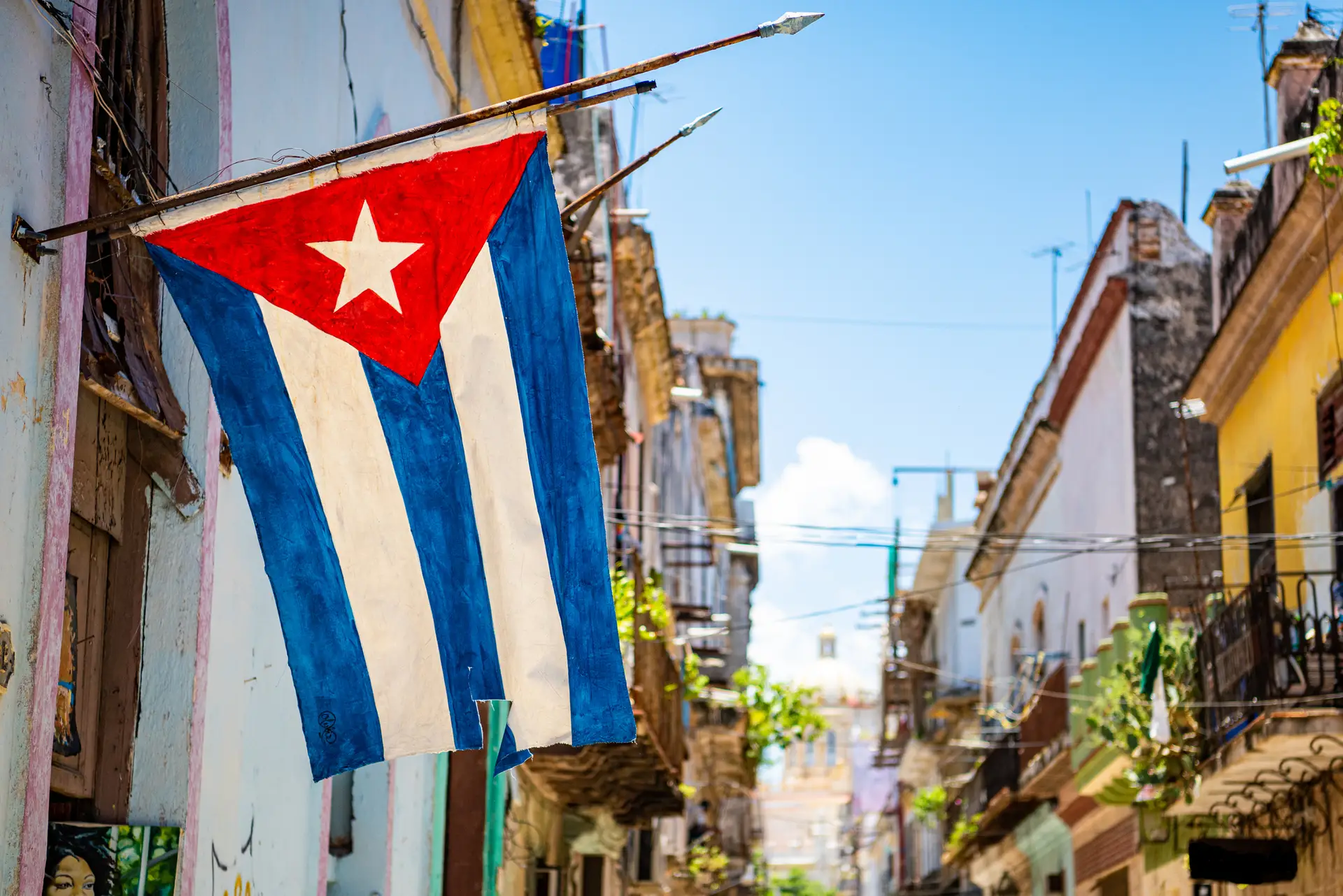 Cuba admite "normalizar" relações com os EUA e entende ser o "momento oportuno"