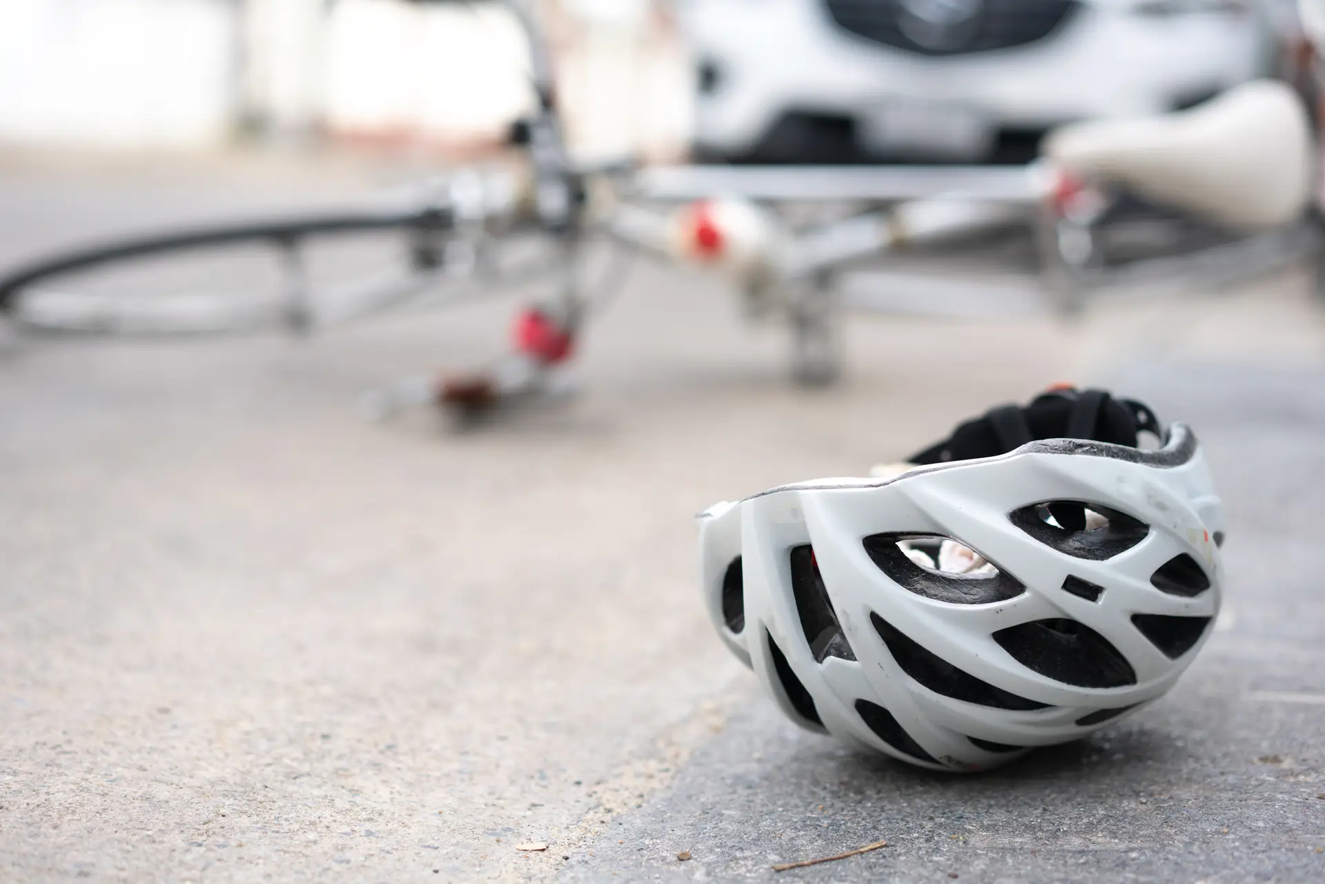 Ciclista holandês morre em colisão com automóvel em Santiago do Cacém