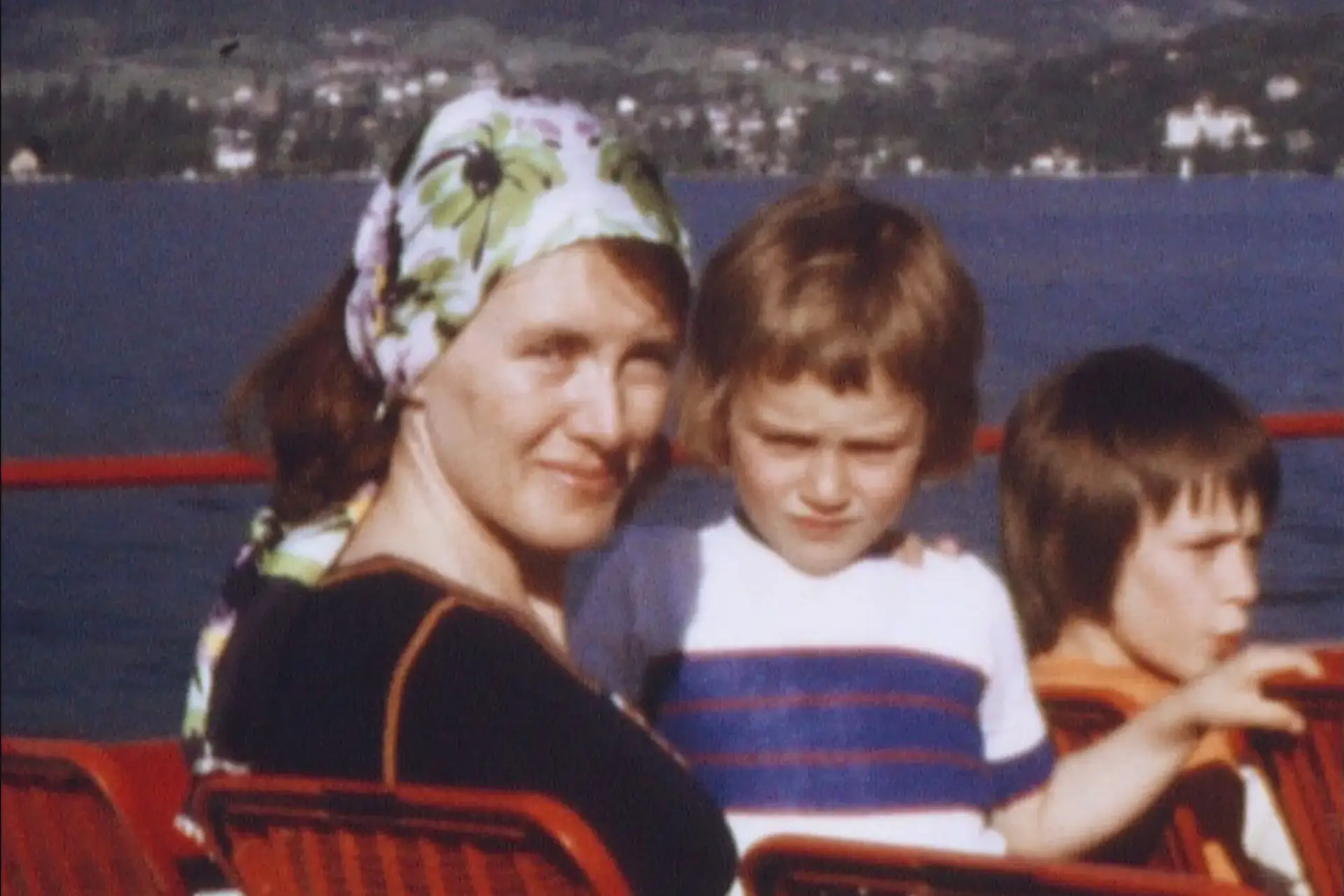 Memórias da década de 1970: Annie Ernaux e os filhos no filme "Les Années Super 8"